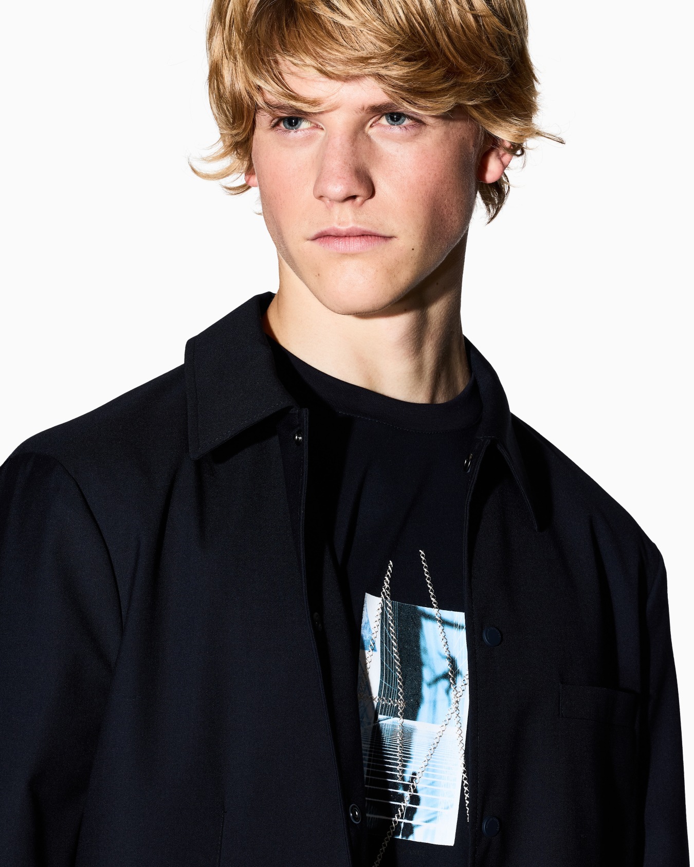 Regular fit graphic print T-shirt Slide 4