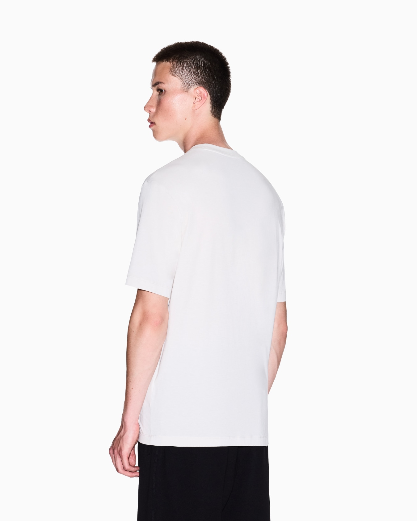 Regular fit T-shirt with small logo Slide 2