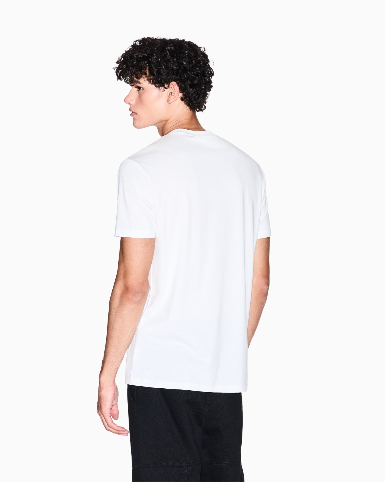 ロゴパッチ 半袖クルーネックTシャツ スライドする 2
