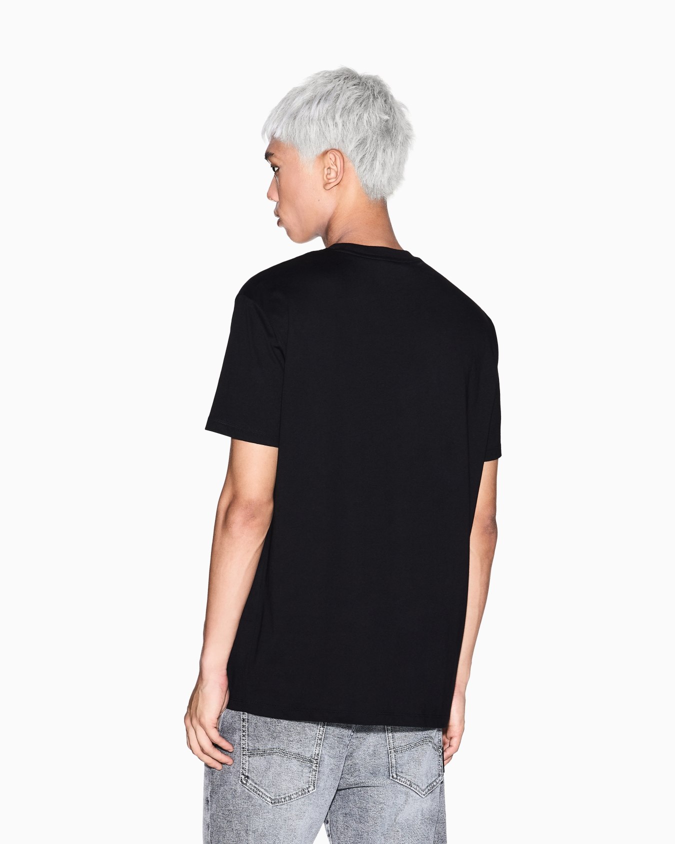 ロゴパッチ 半袖クルーネックTシャツ スライドする 2