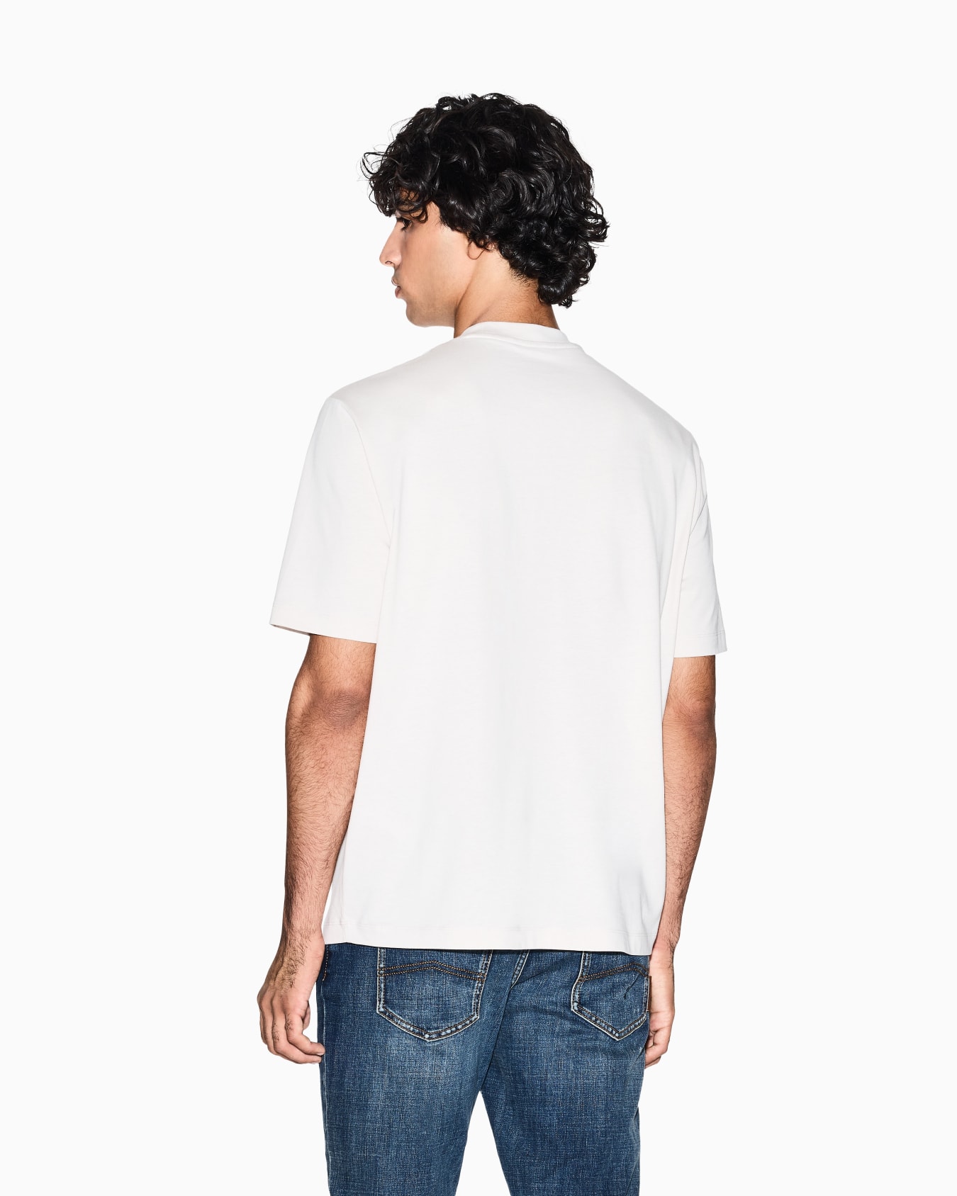 Regular fit T-shirt with logo pocket Slide 2