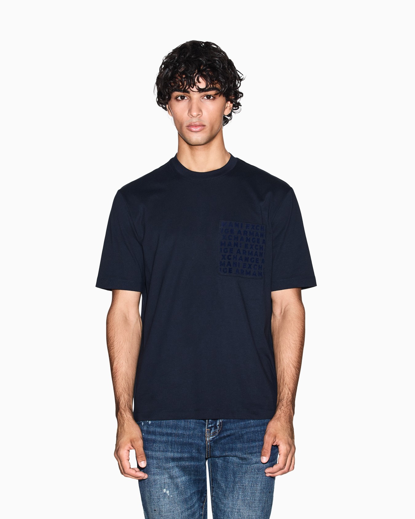 Regular fit T-shirt with logo pocket Slide 3