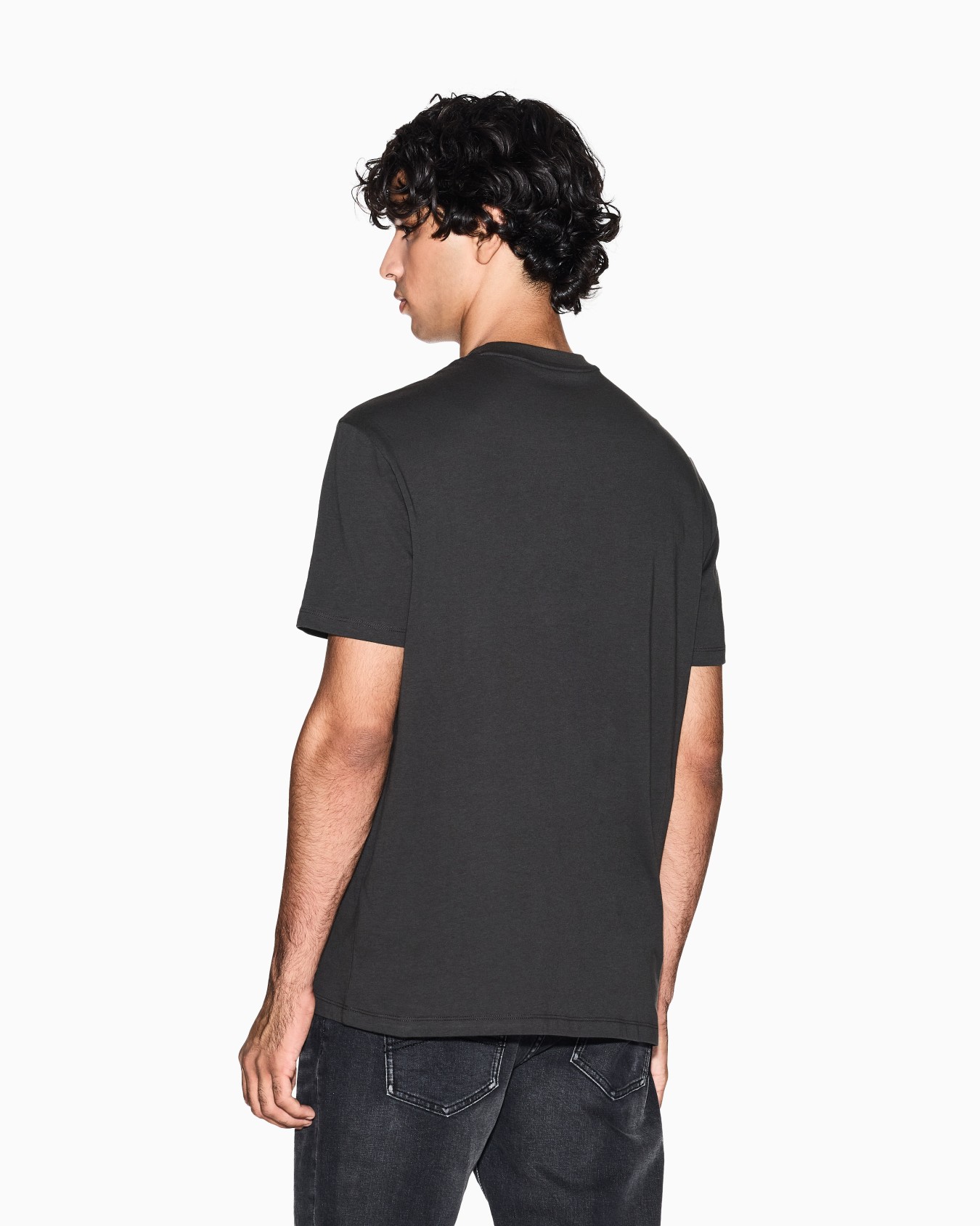 Camisetas regular fit Diapositiva 2