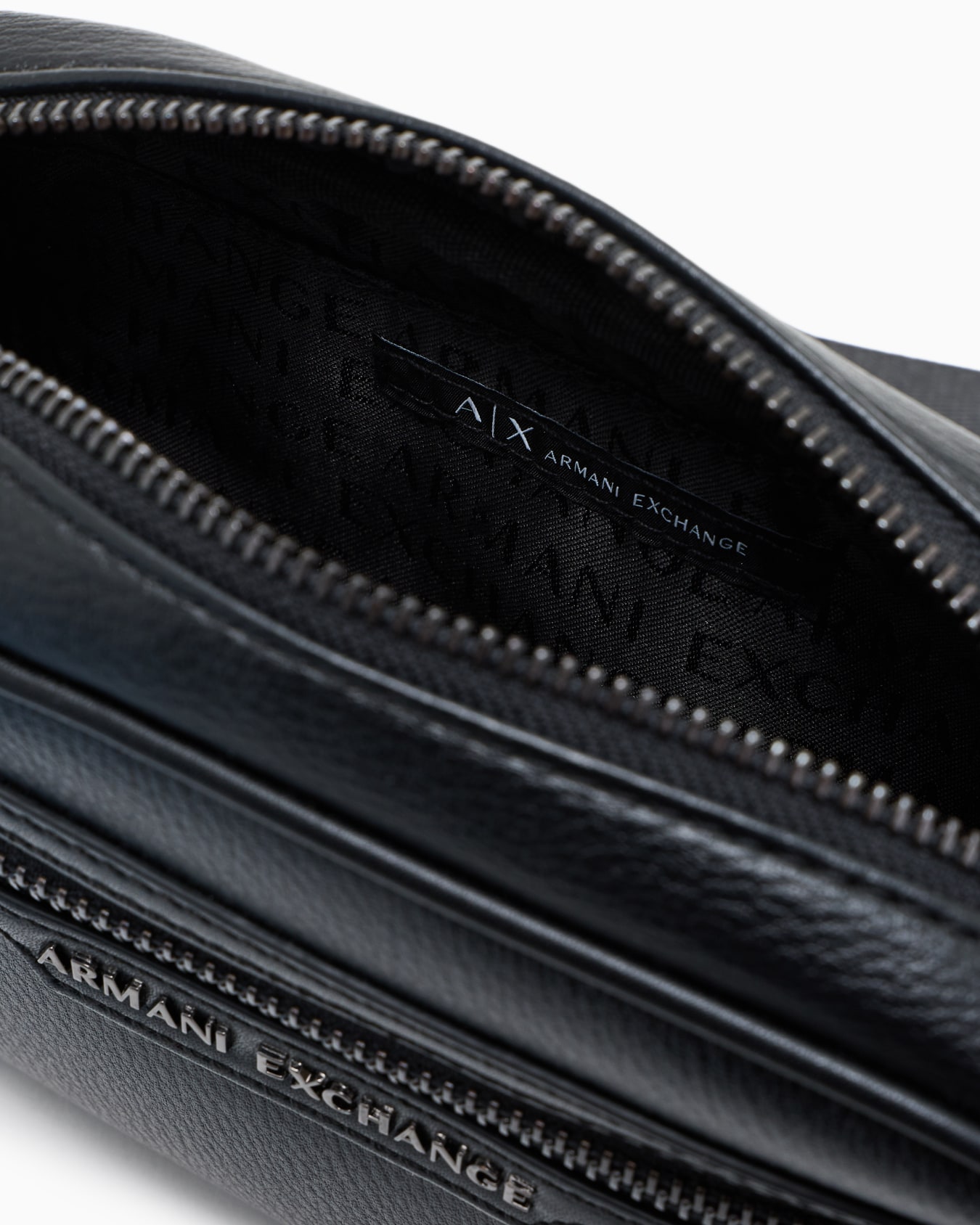 Crossbody Bags Slide 3