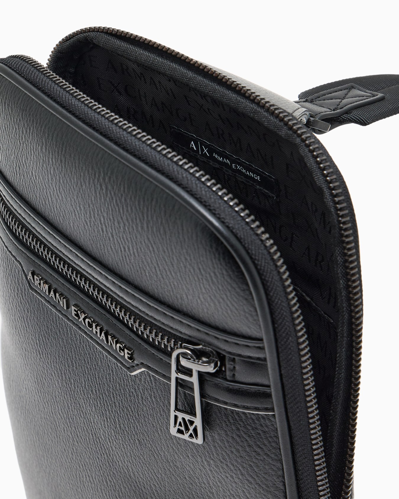 One-shoulder bag with shiny effect Slide 3