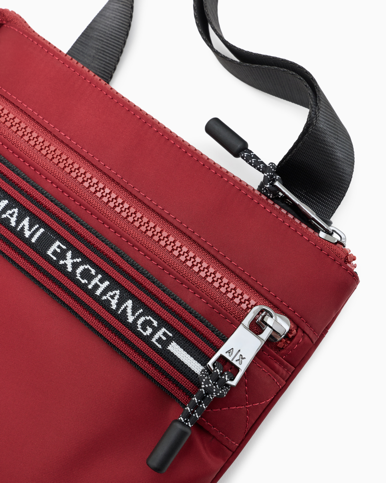 Shoulder bag with logo Slide 4
