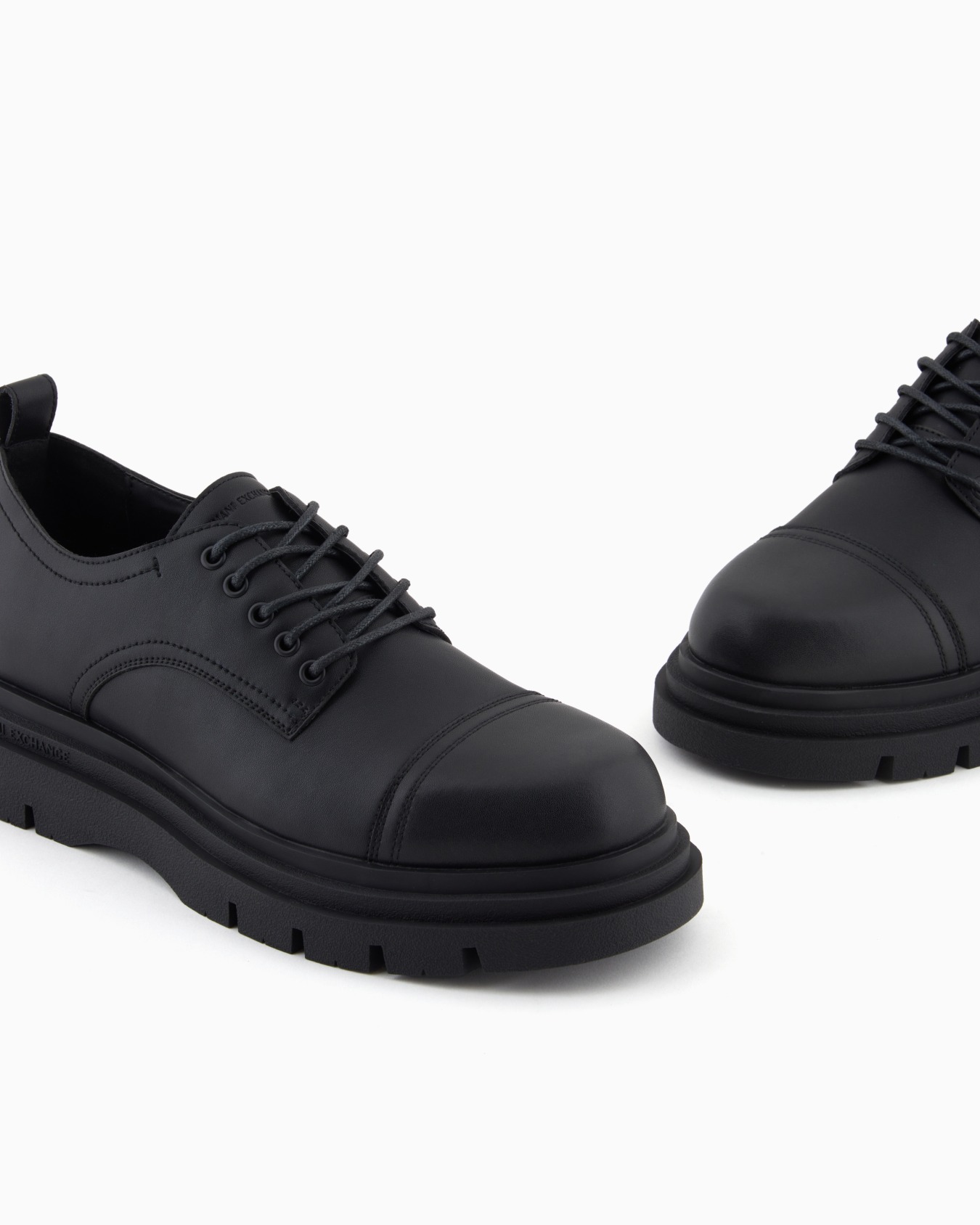 Lace-ups Slide 4