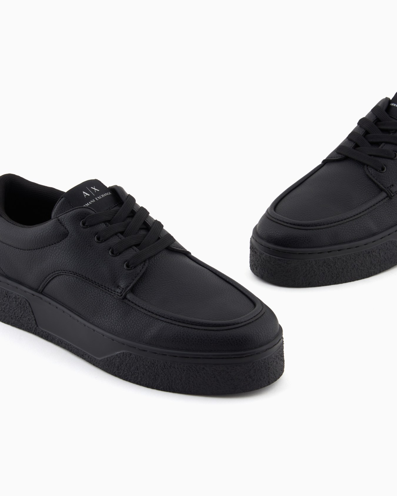 Sneakers Slide 4