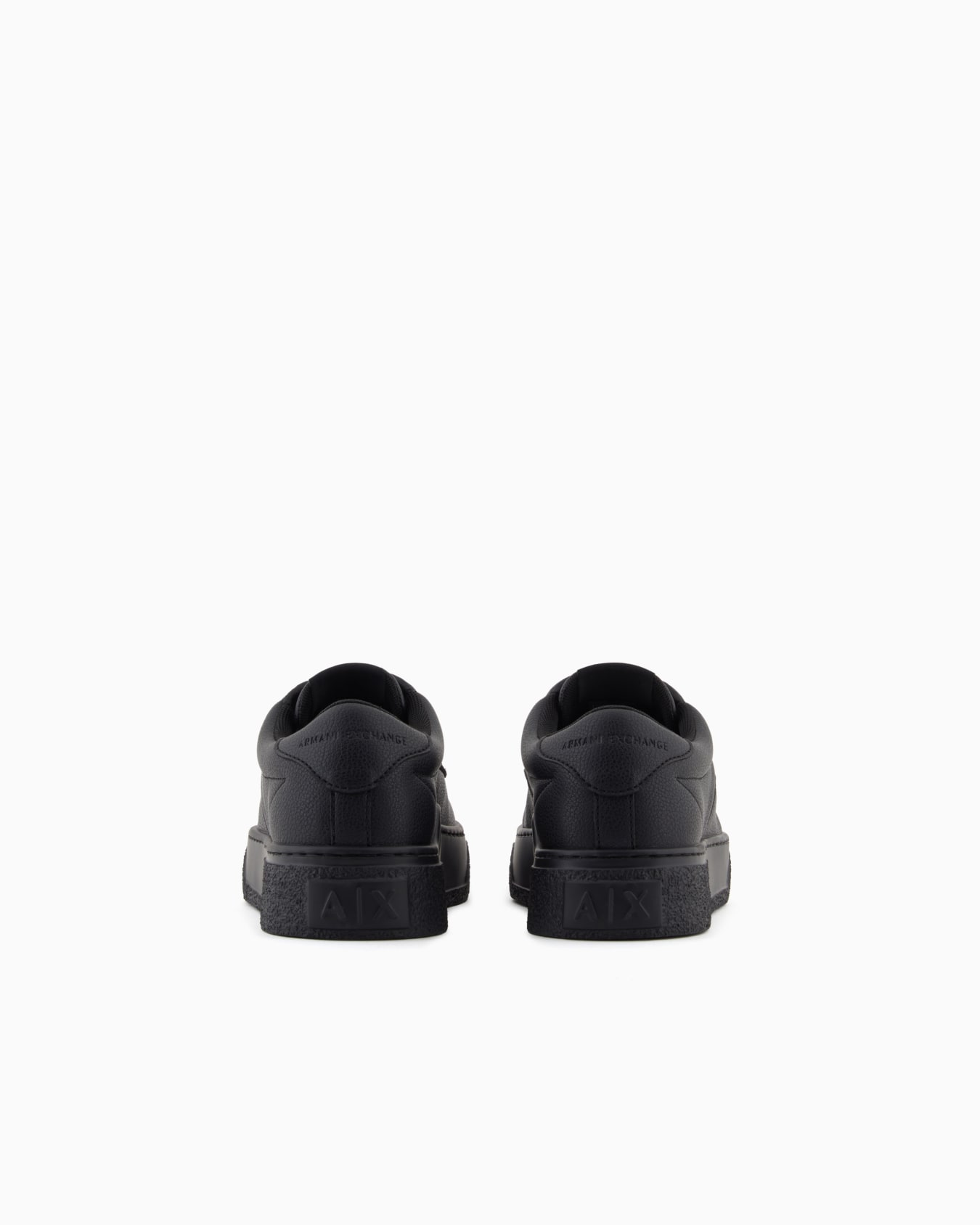 Sneakers Slide 3