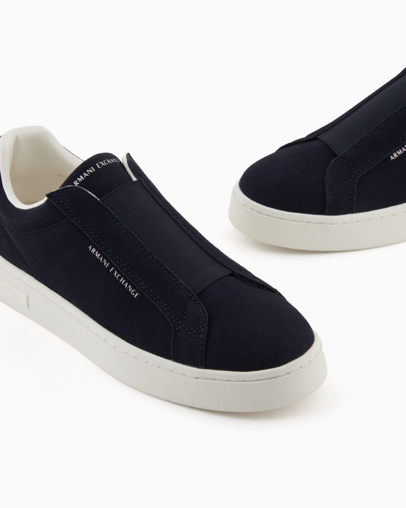 Sneakers Slide 4