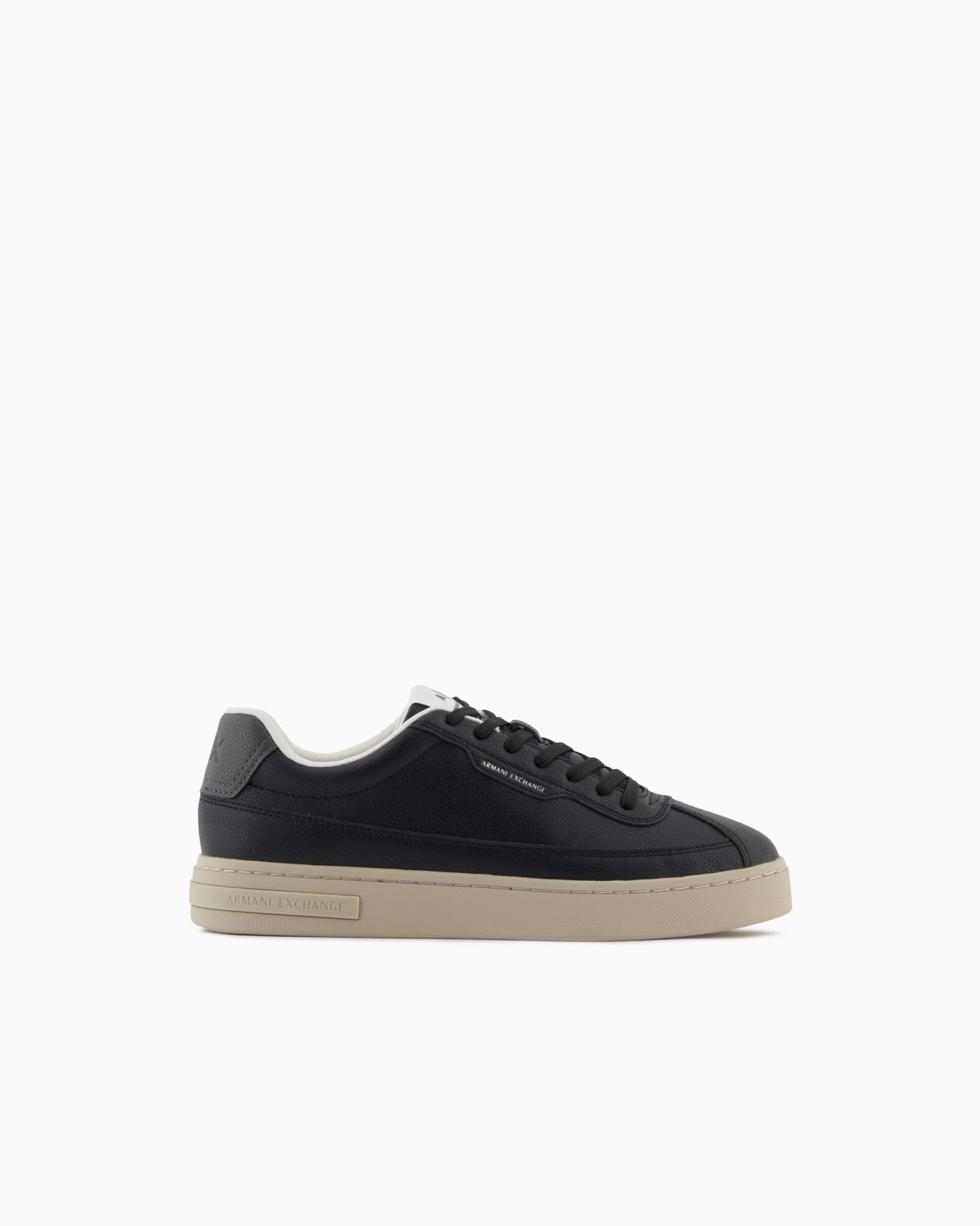 Sneakers Slide 0