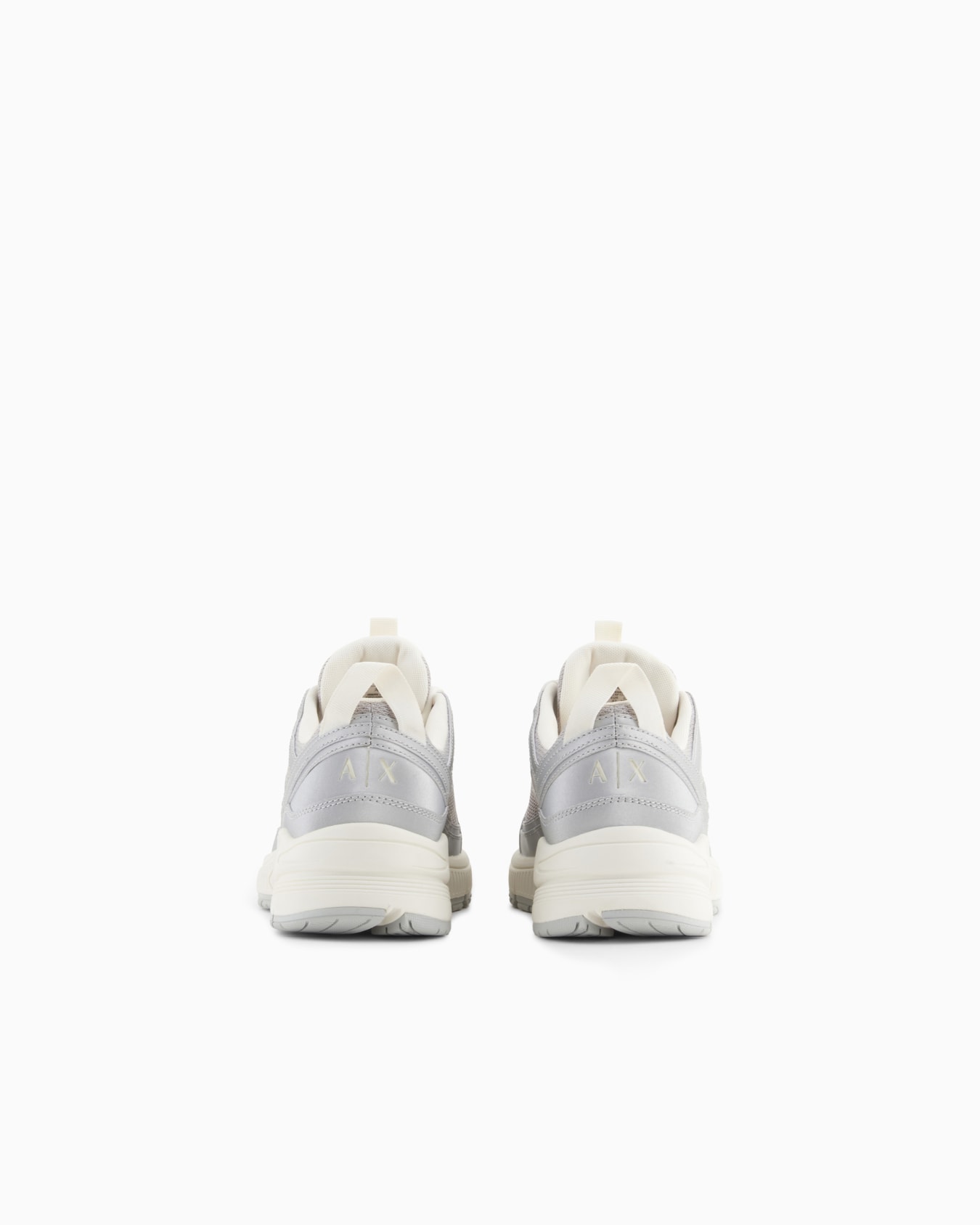 Chunky sneakers with a mix of materials Slide 3