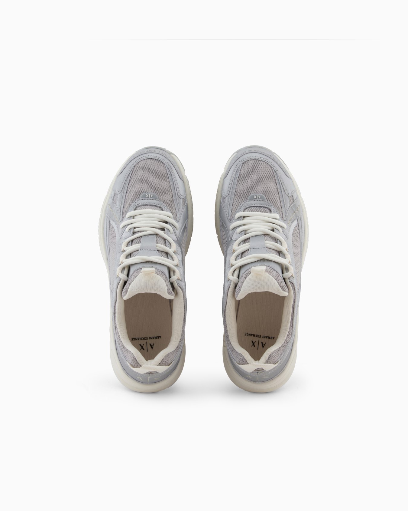 Chunky sneakers with a mix of materials Slide 2