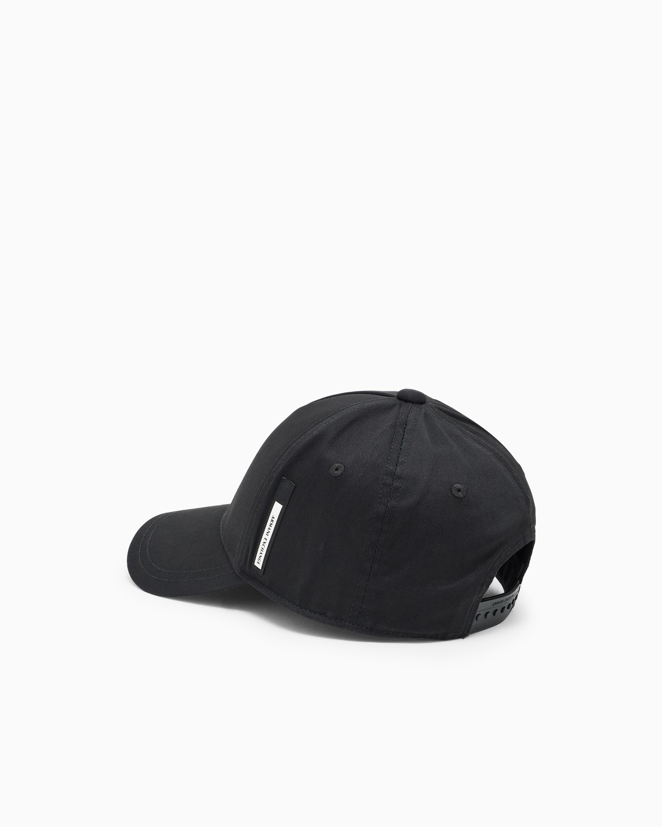 Cap with visor and logo label Slide 1
