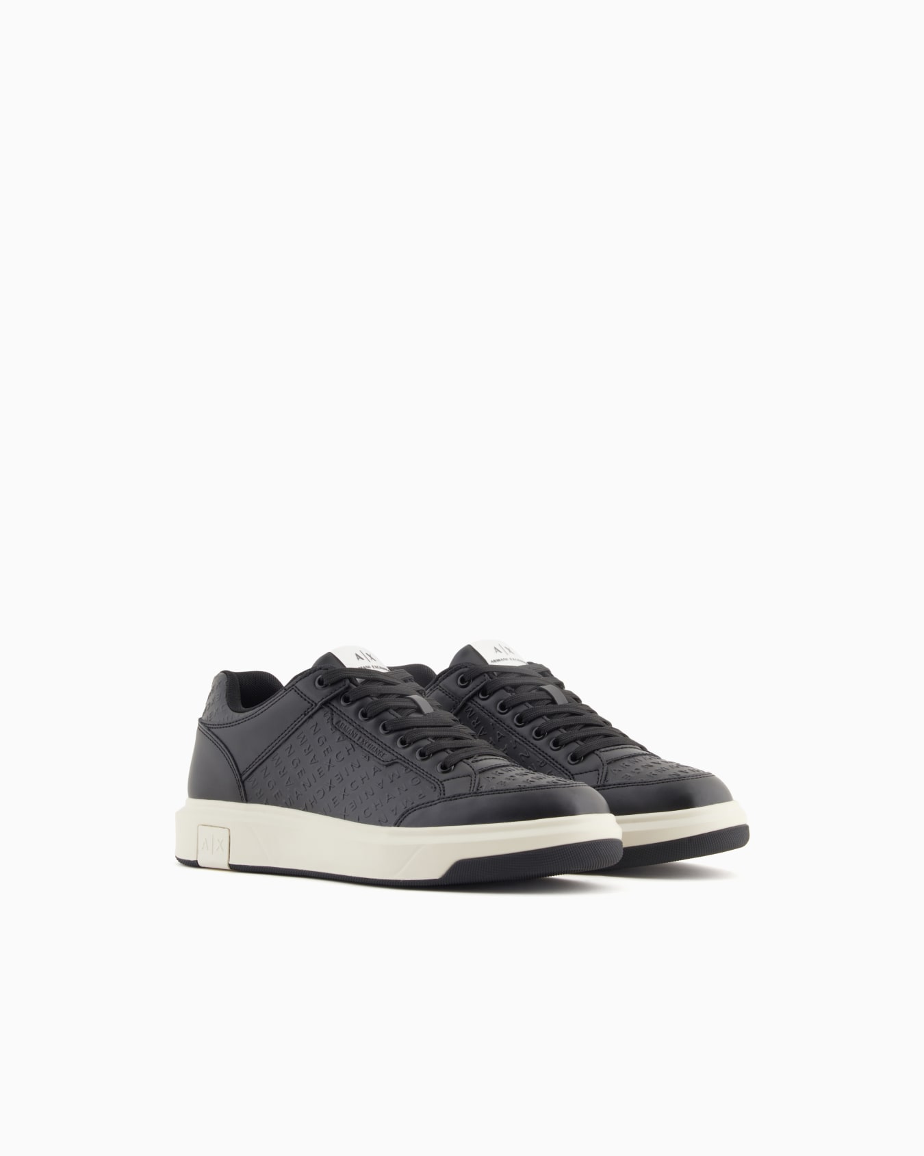Sneakers Slide 1