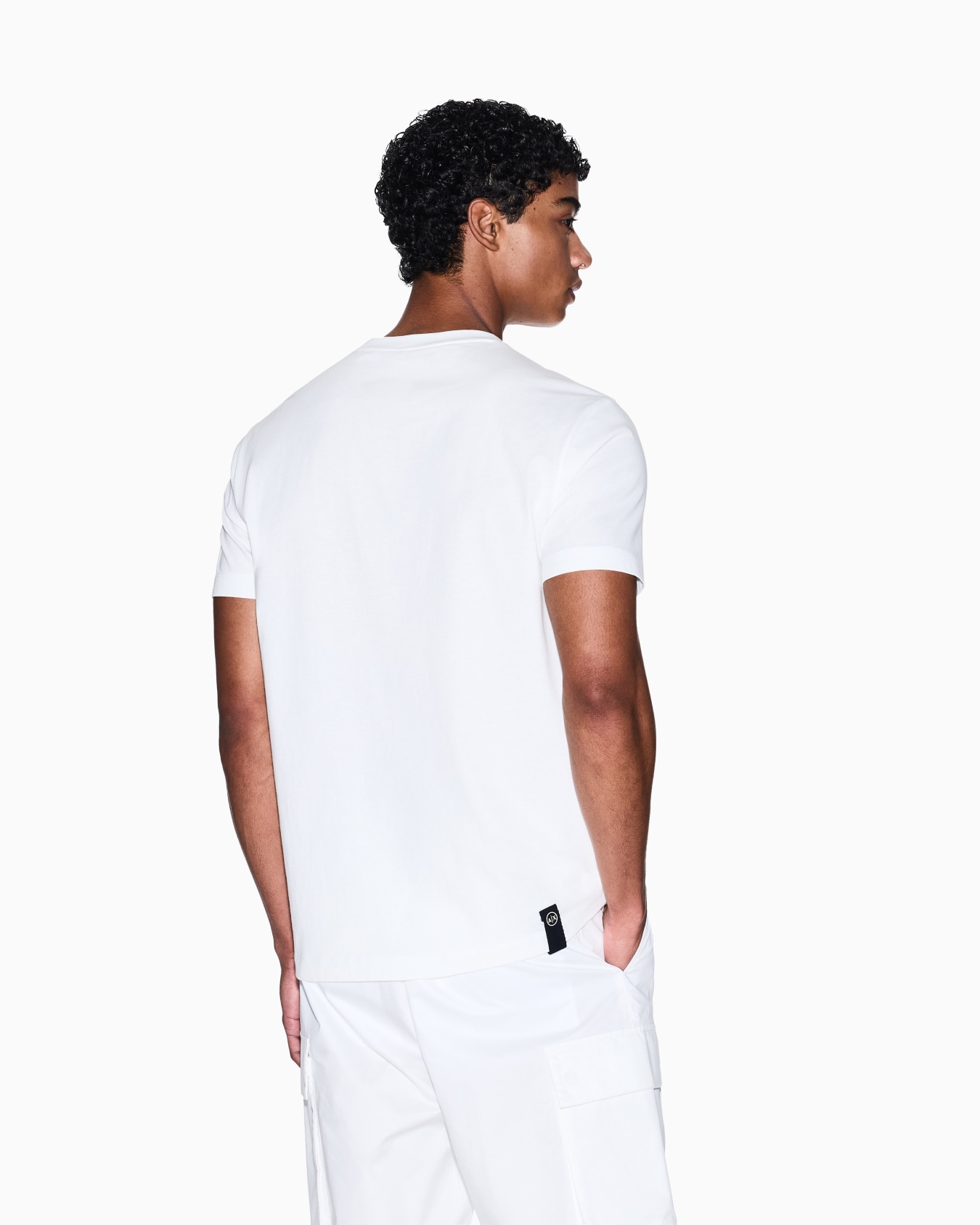 Regular fit T-shirt with round logo Slide 2