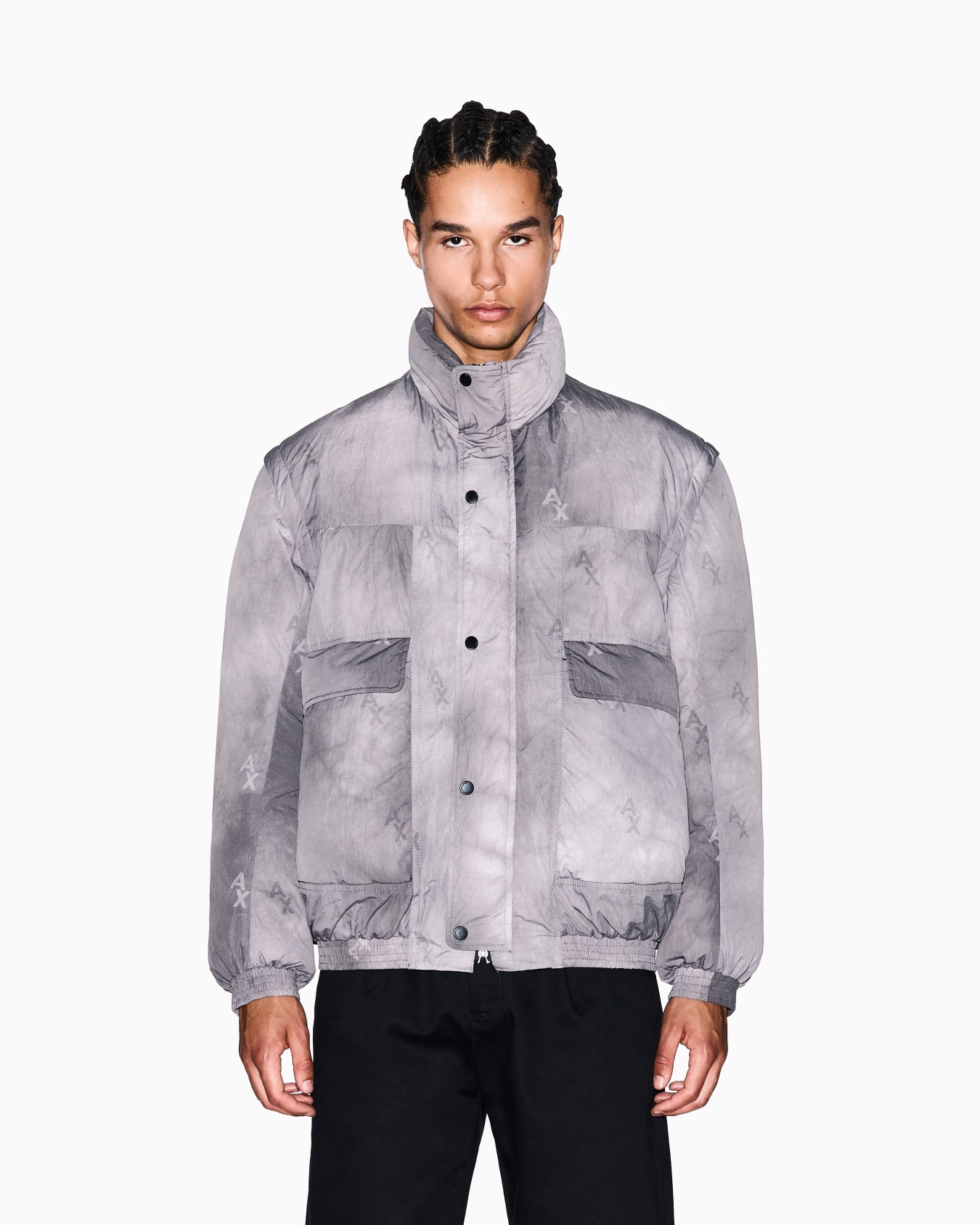 Jacket with removable sleeves Slide 3