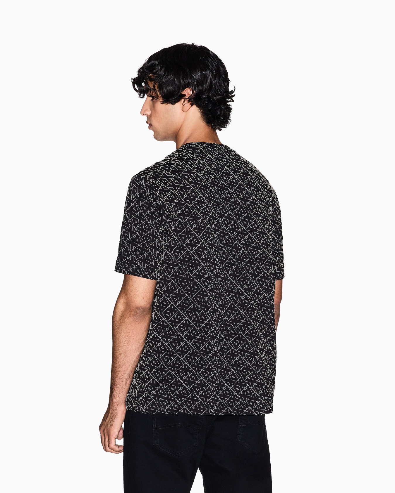 Regular Fit T-Shirts Slide 2