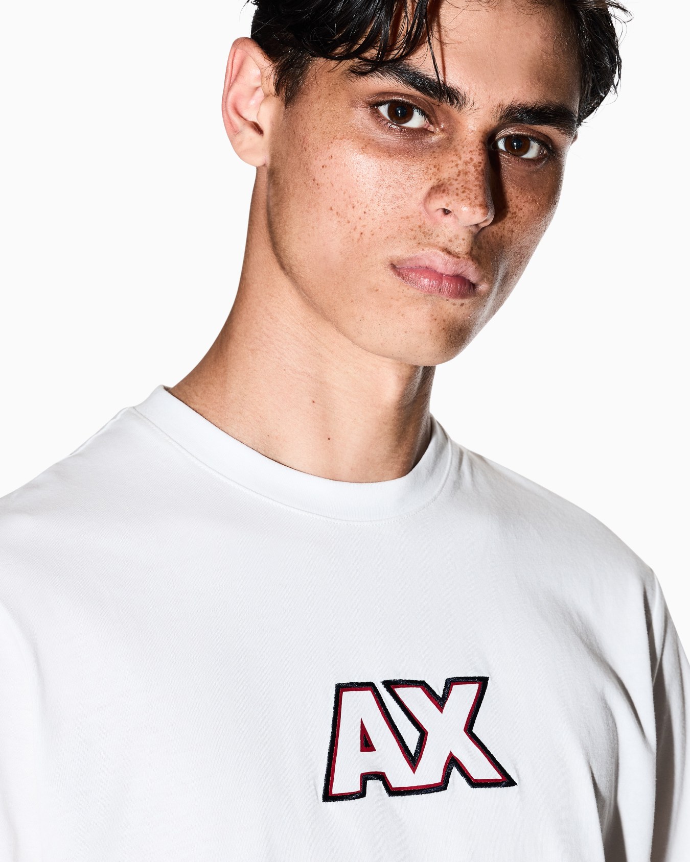 Regular Fit T-Shirts Slide 4