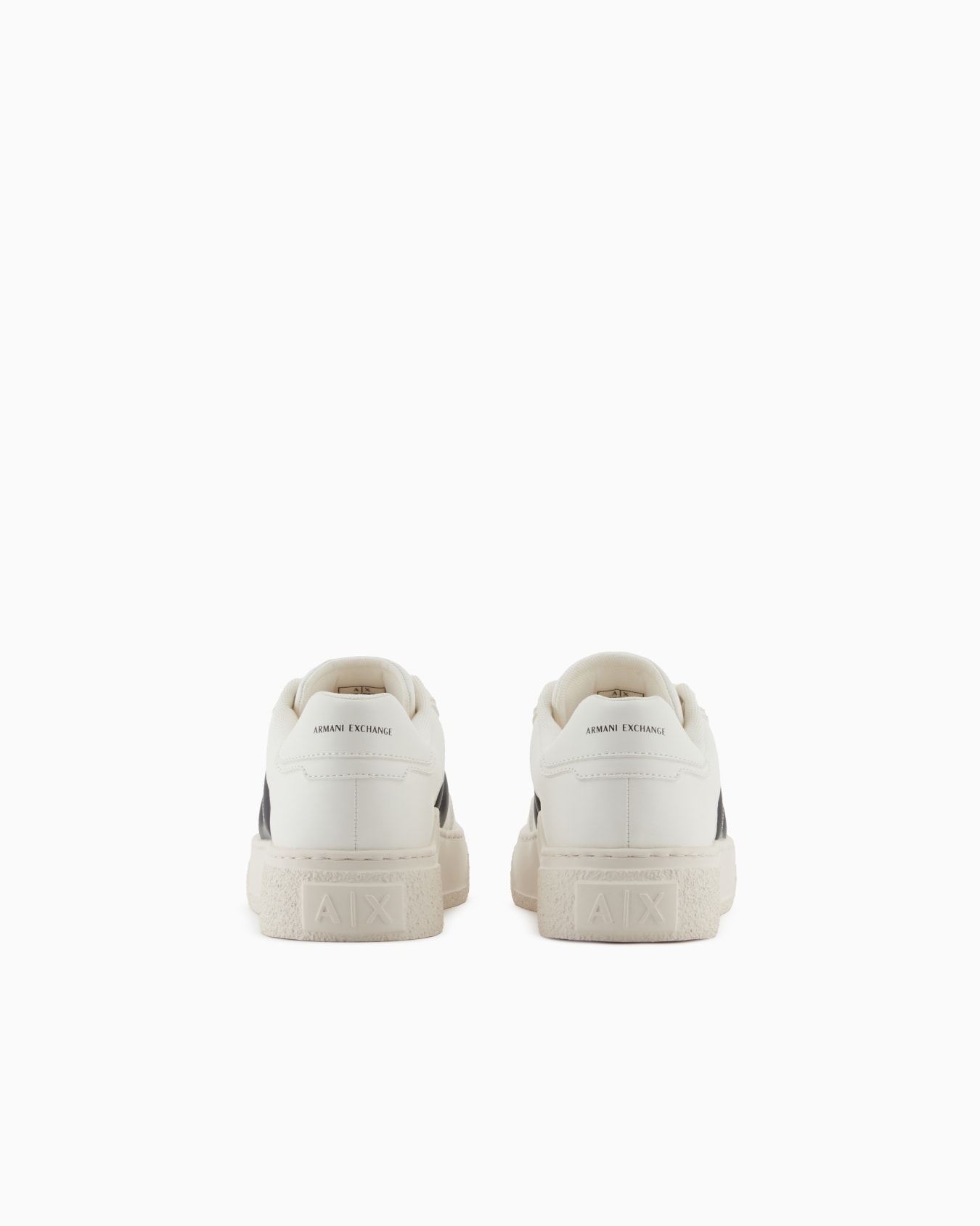 Sneakers Slide 3