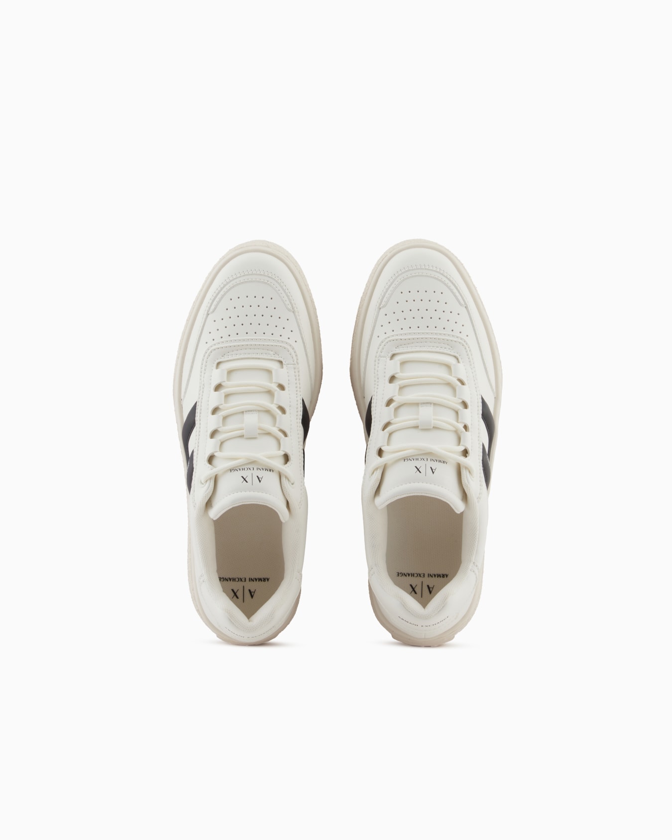 Sneakers Slide 2