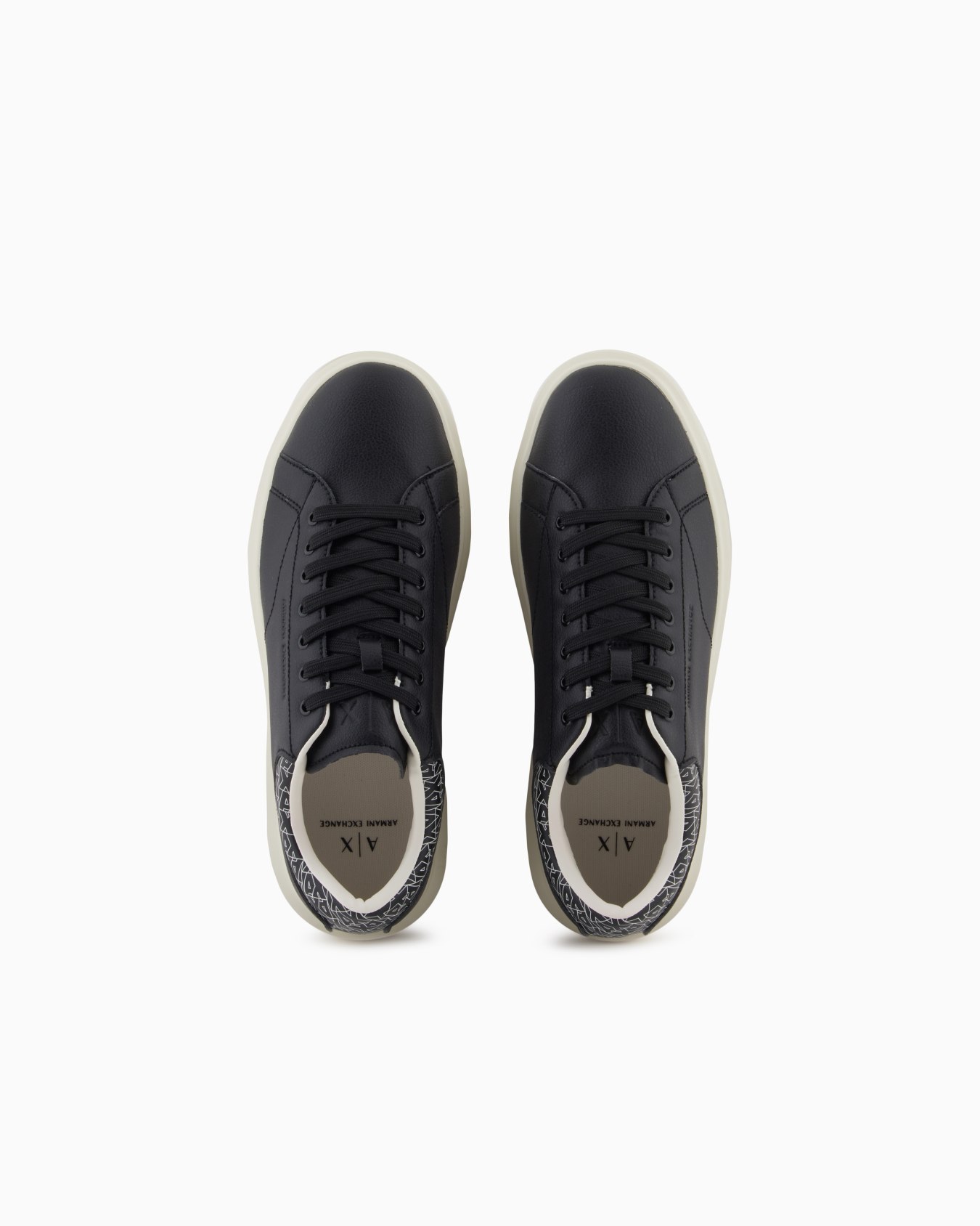 Sneakers Slide 2
