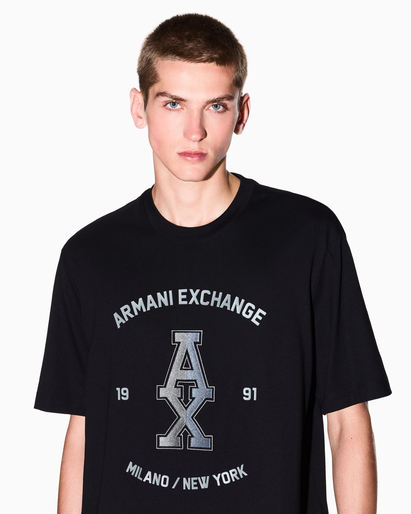 Regular fit Graphic Logo T-shirt Slide 4