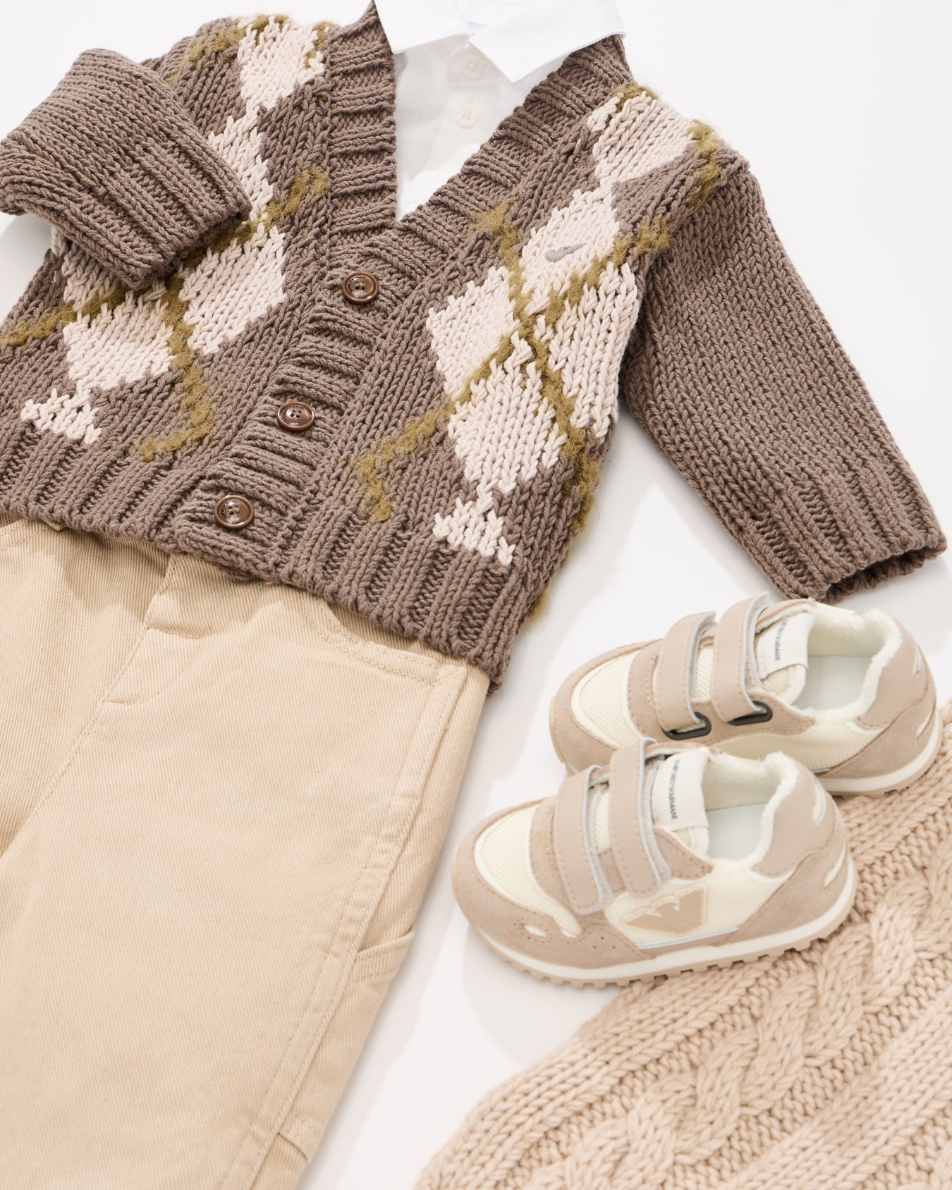 Mesh sneakers with suede details and eagle patch Slide 6
