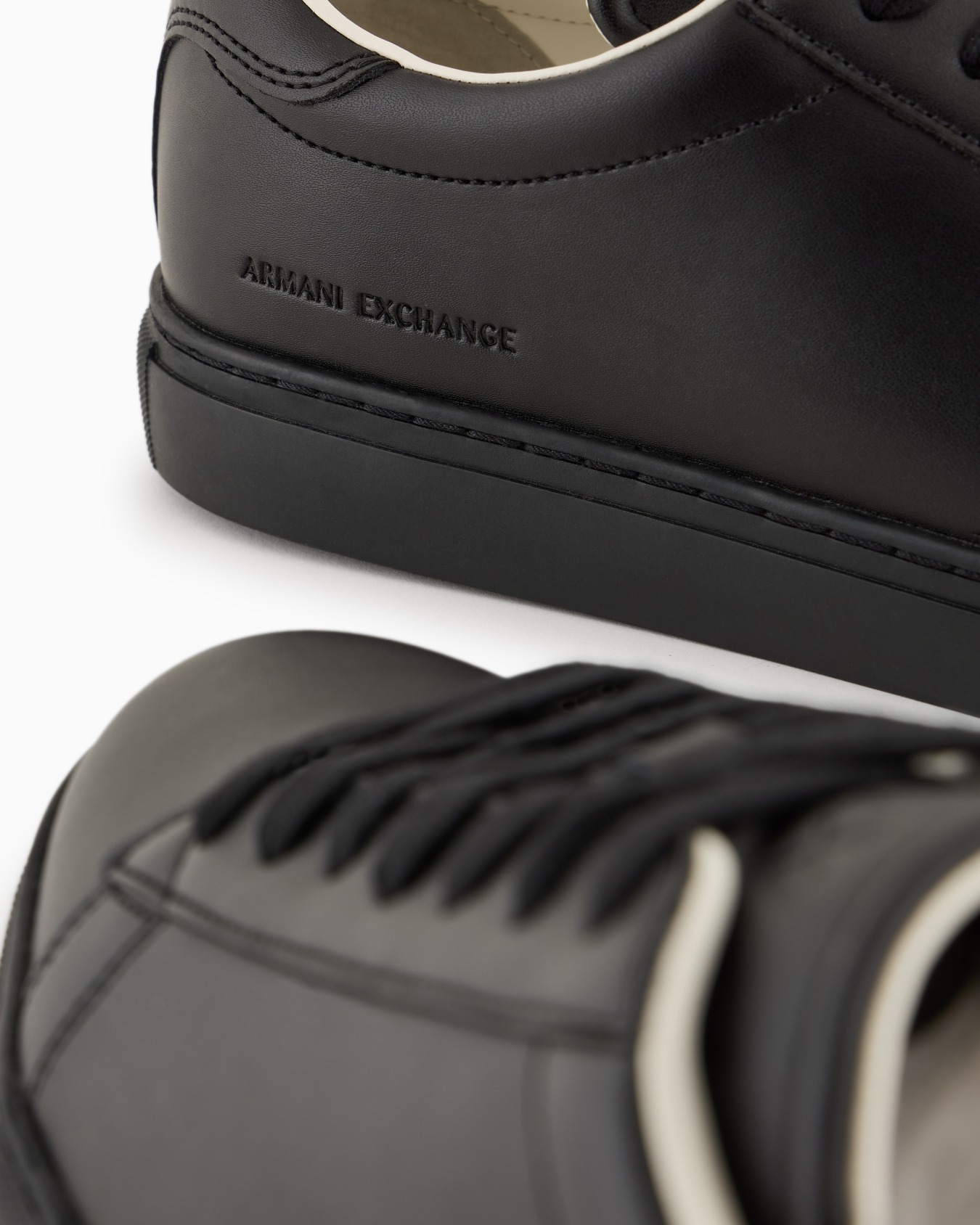 Sneakers Slide 4