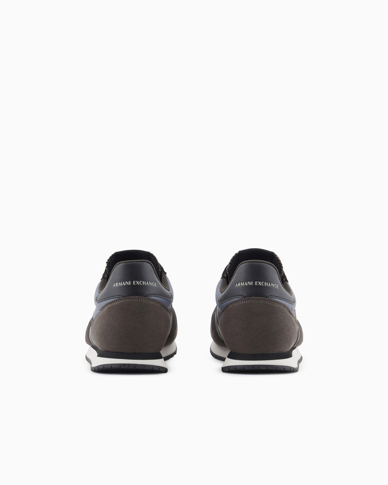 Sneakers in eco-suede, mesh and nylon Slide 3