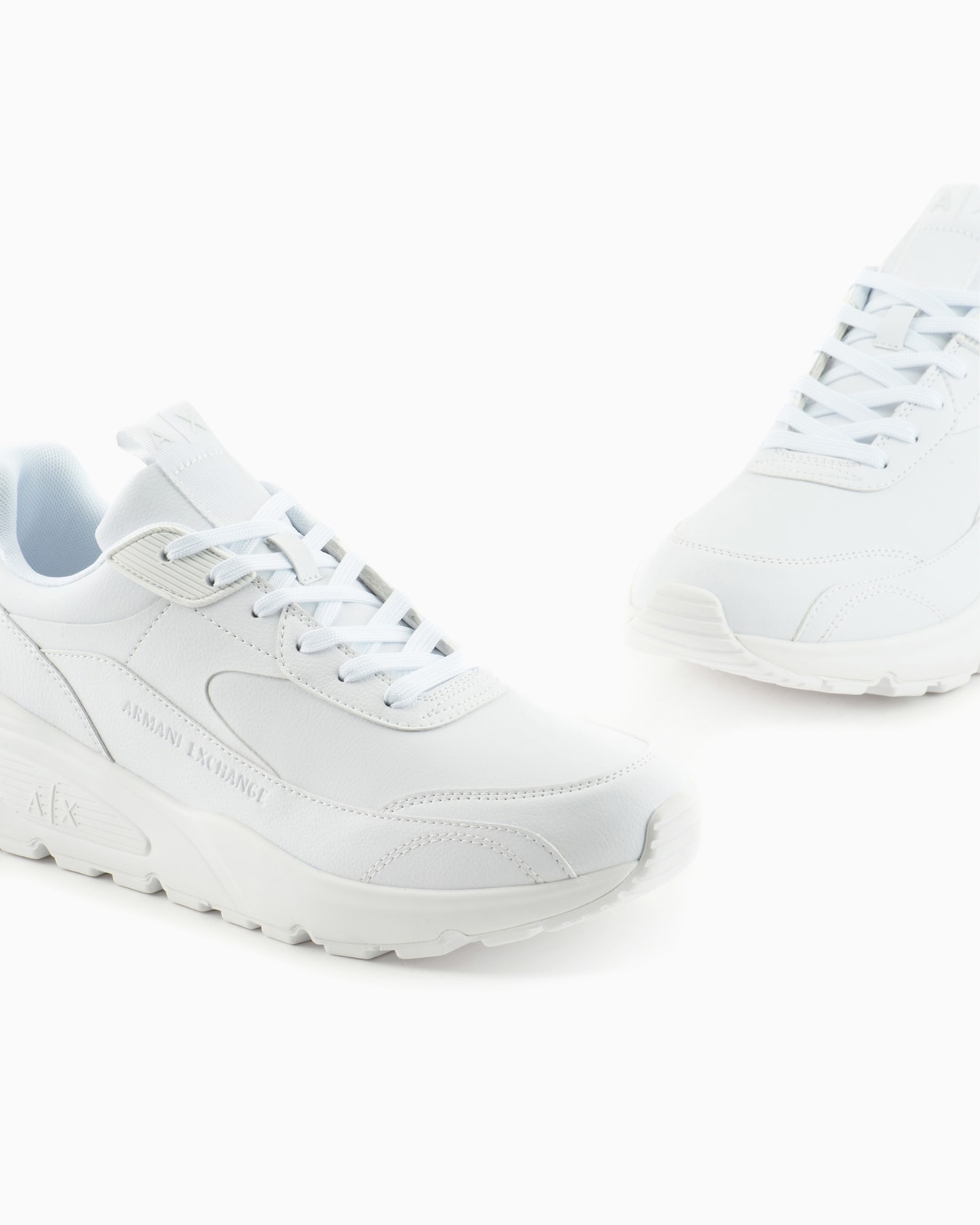 Sneakers with logo Slide 4