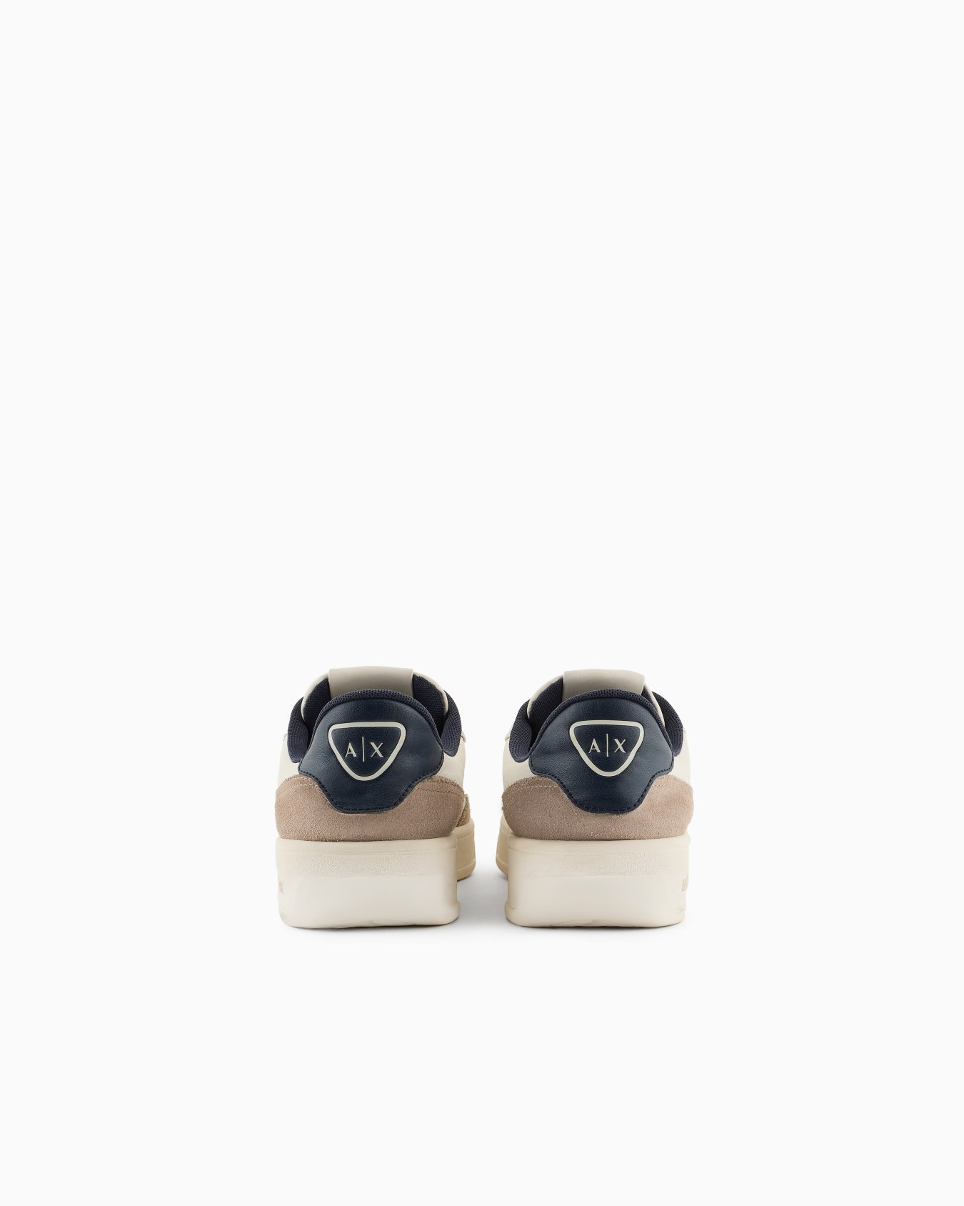 Sneakers with logo Slide 3