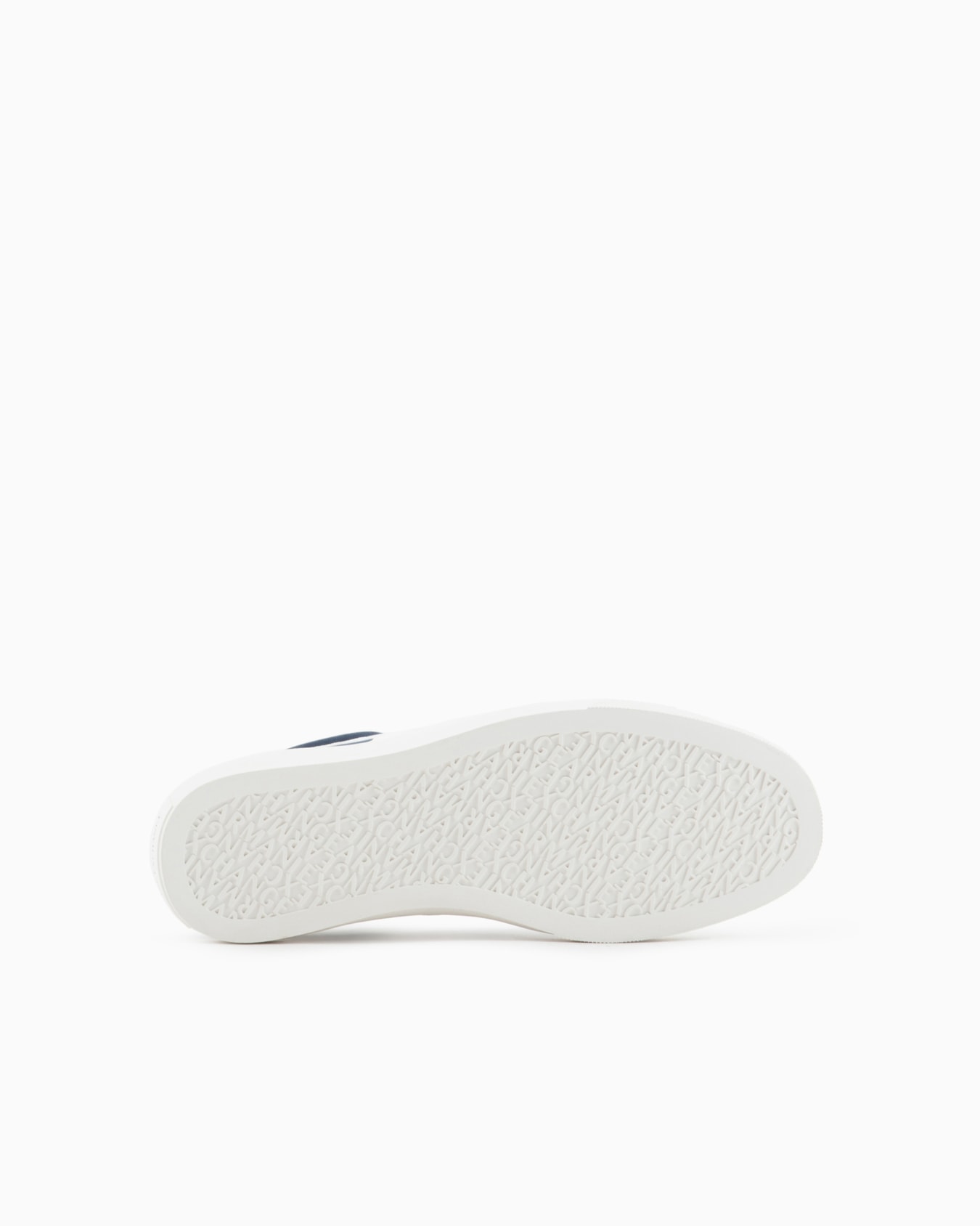 Sneakers with logo Diapositiva 5