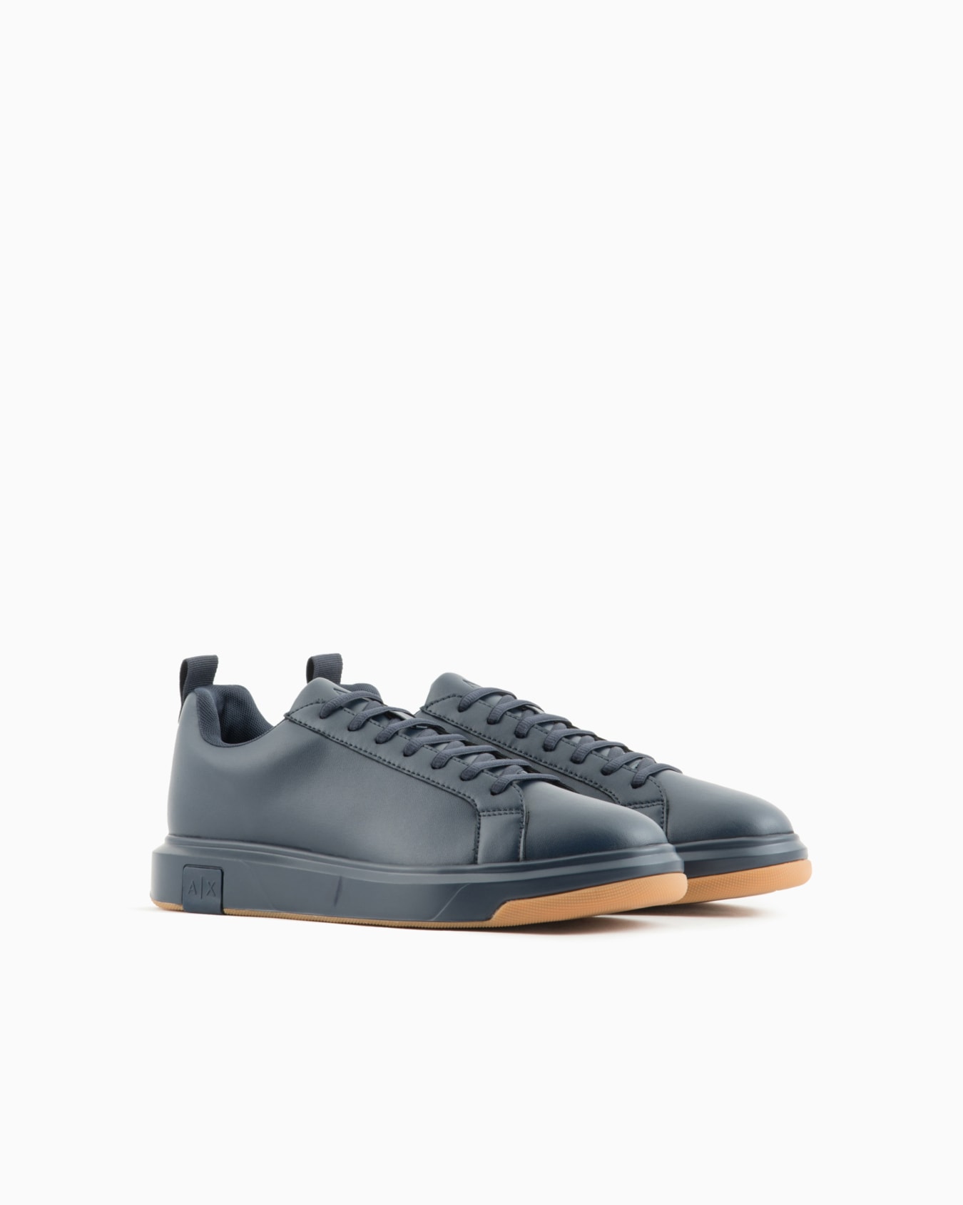 Sneakers with logo Slide 1