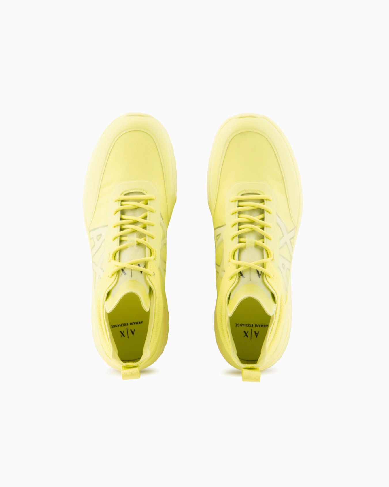 Sneakers with logo Diapositiva 2