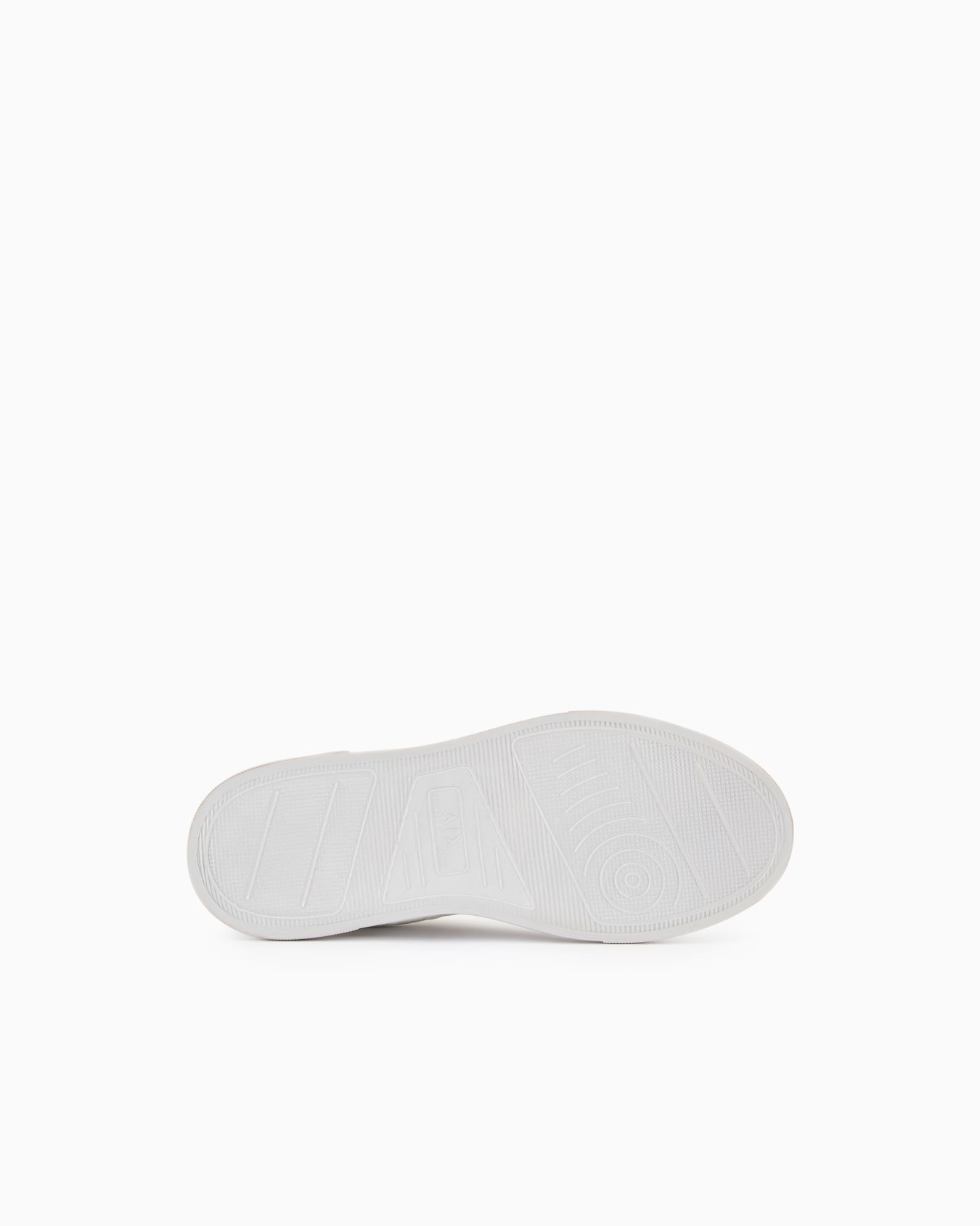 Zapatillas de piel ecológica con costuras decorativas. Diapositiva 5