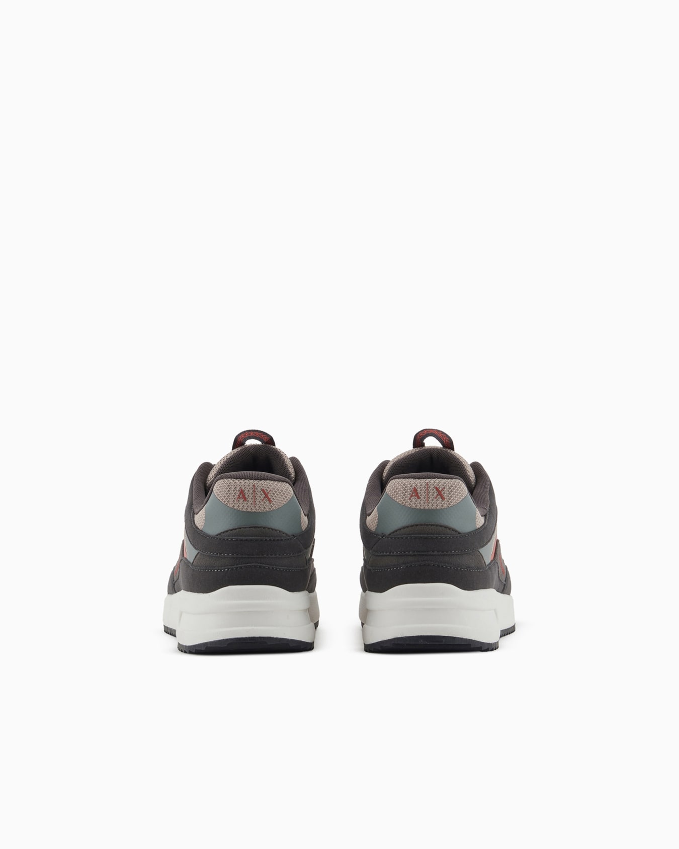 Chunky sneakers with contrasting color inserts Slide 3