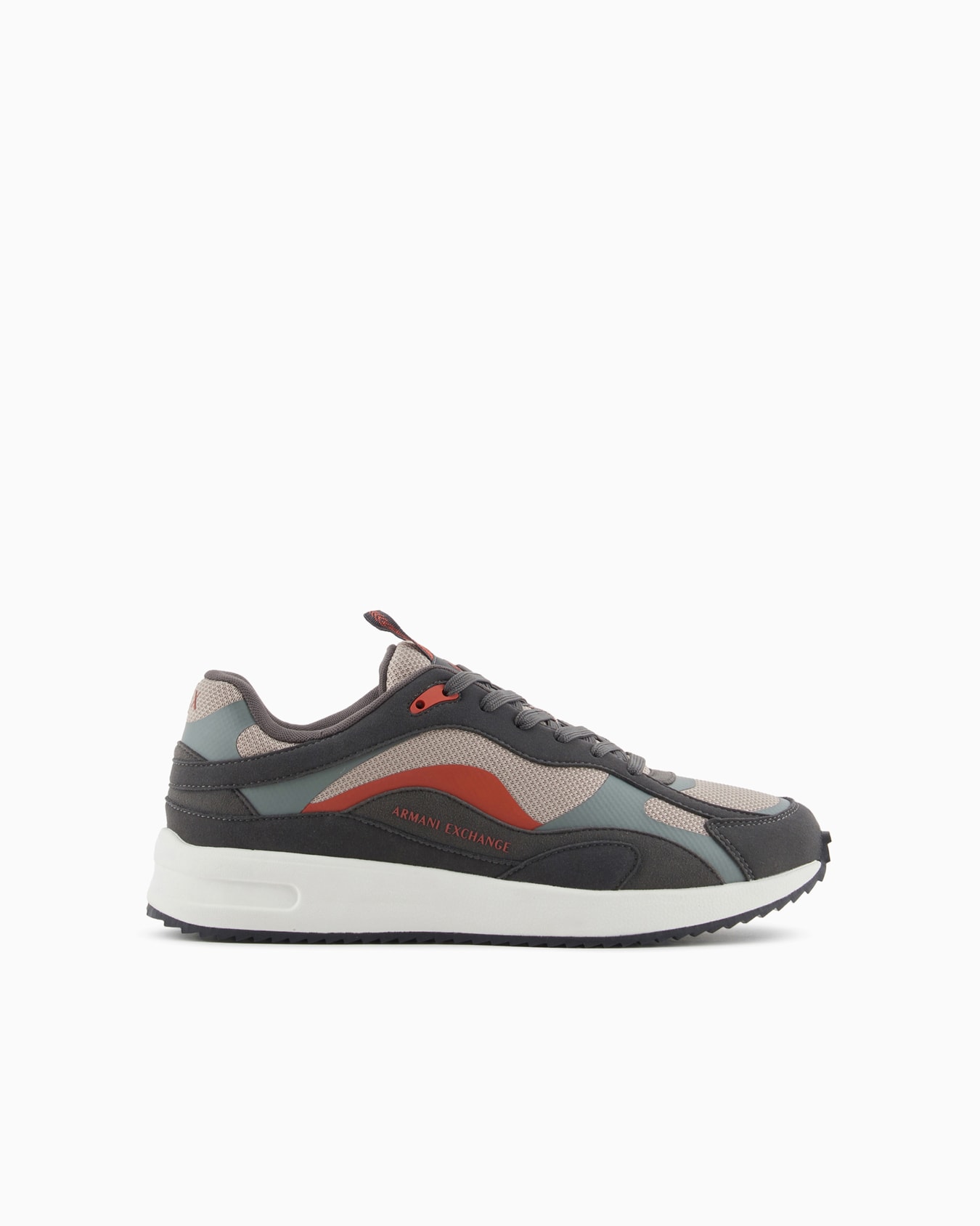 Chunky sneakers with contrasting color inserts Slide 0