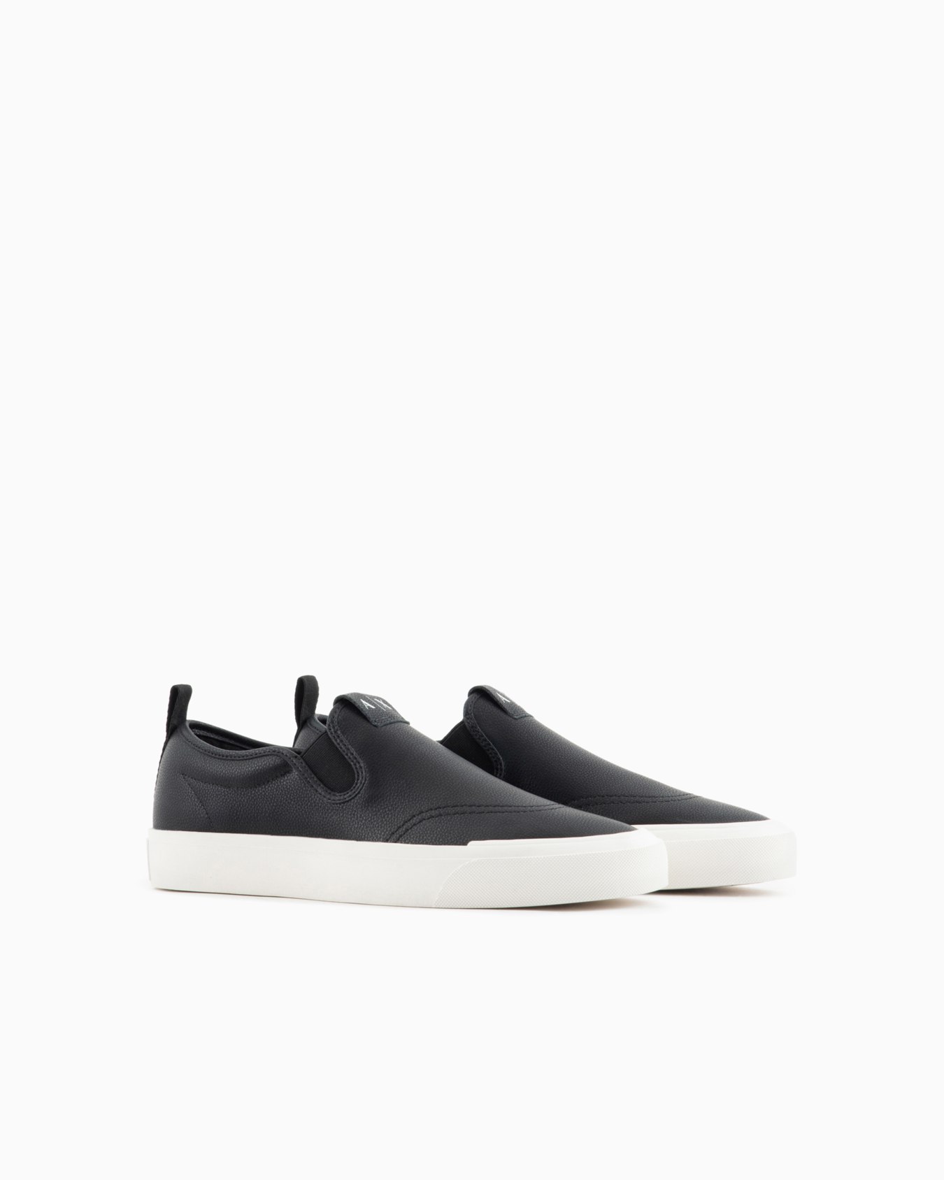 Sneakers with logo Slide 1