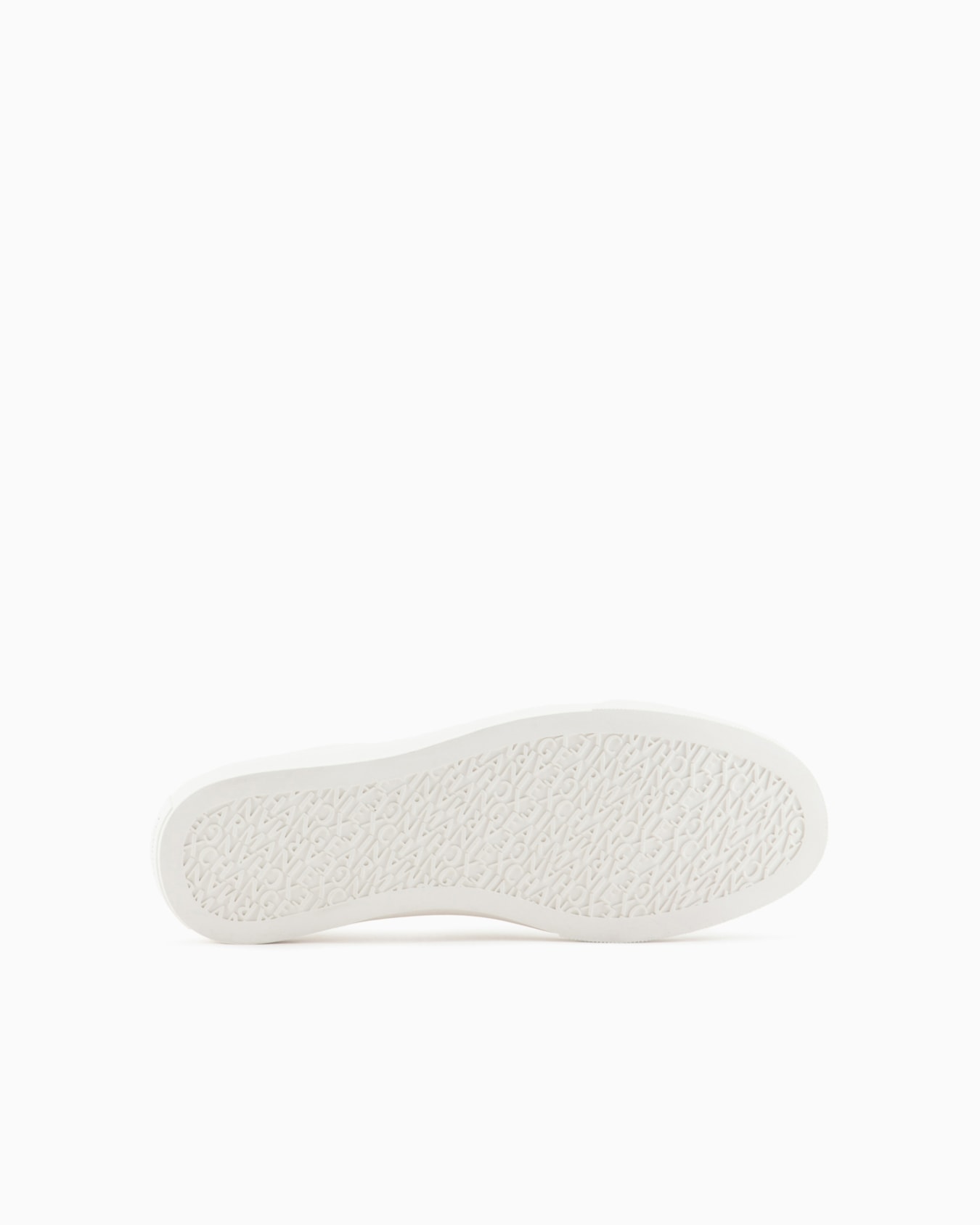 Sneakers with logo Slide 5
