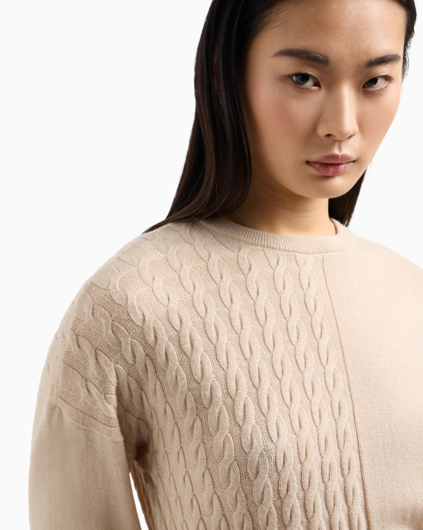 Wool blend sweater with cables Slide 4