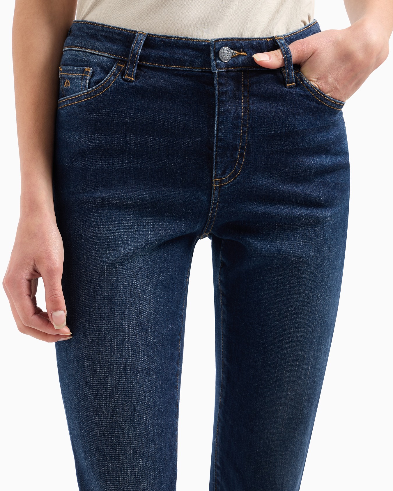 Slim Jeans Slide 4