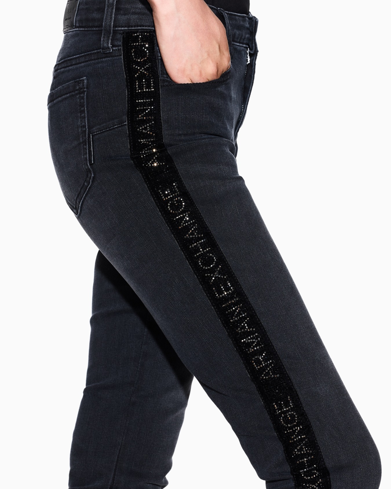 Ultra stretch super skinny jeans Slide 4