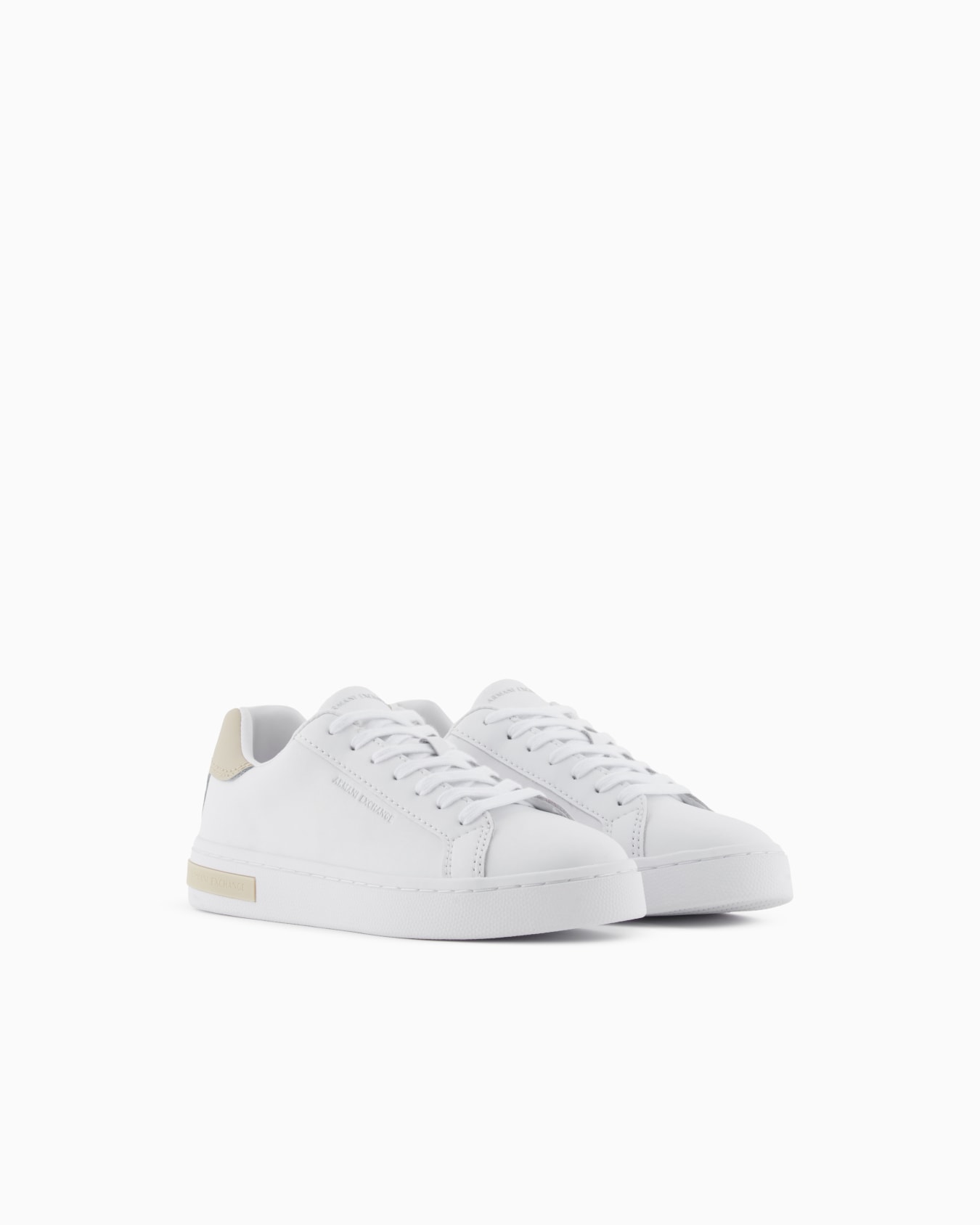 Sneakers with laces and logo Slide 1