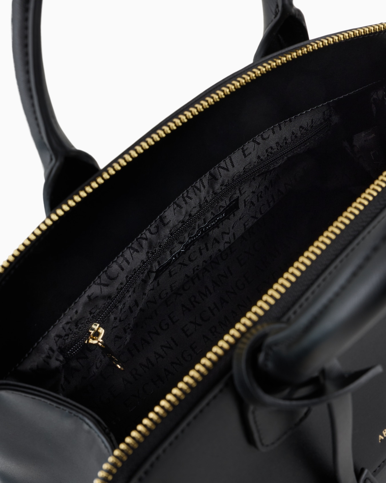 ASV Handbag Trunk Slide 3