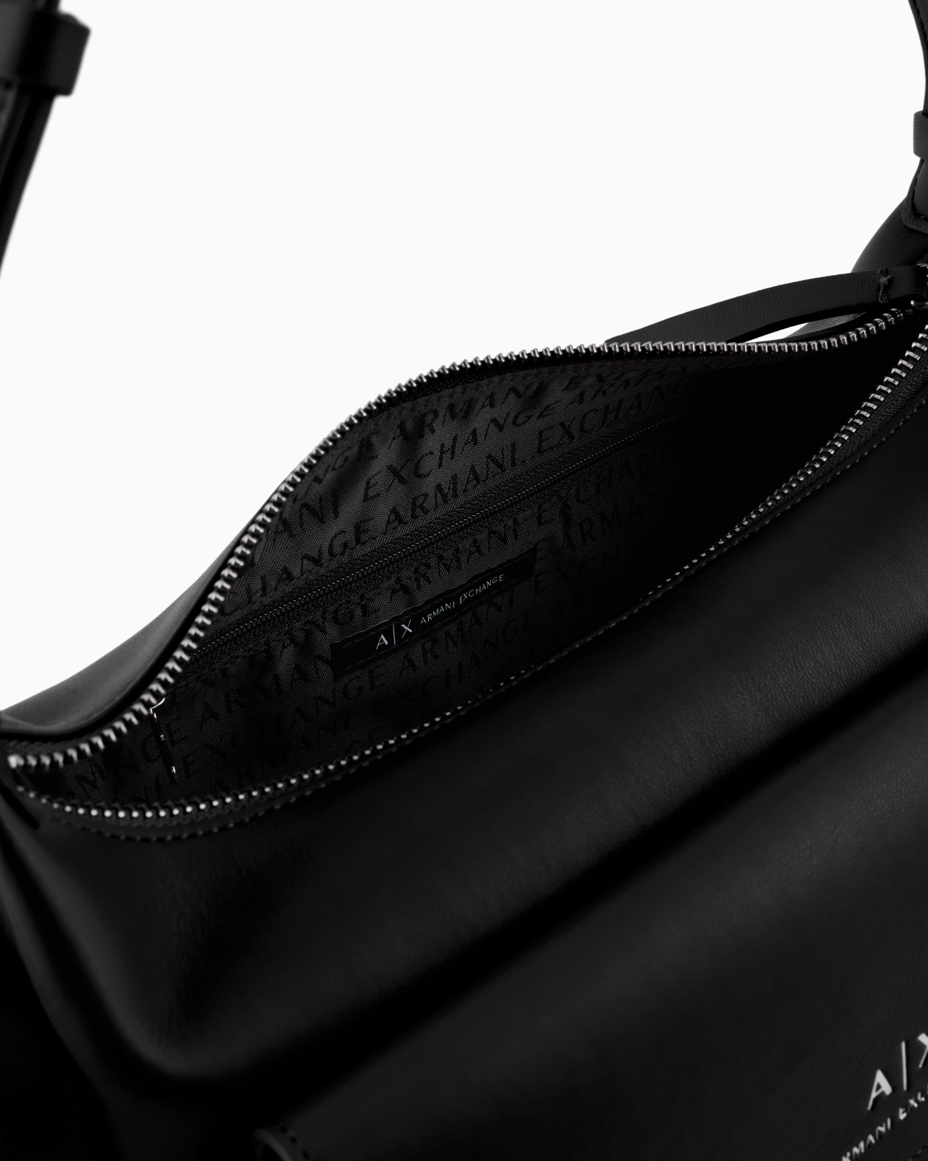 Large shoulder bag with side pockets Slide 3