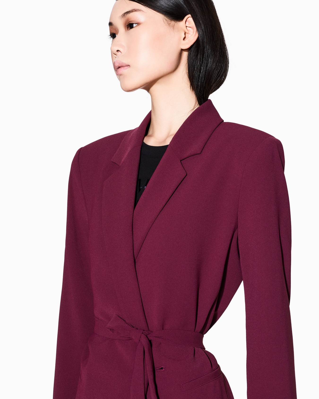 Jacket with thin belt Slide 4