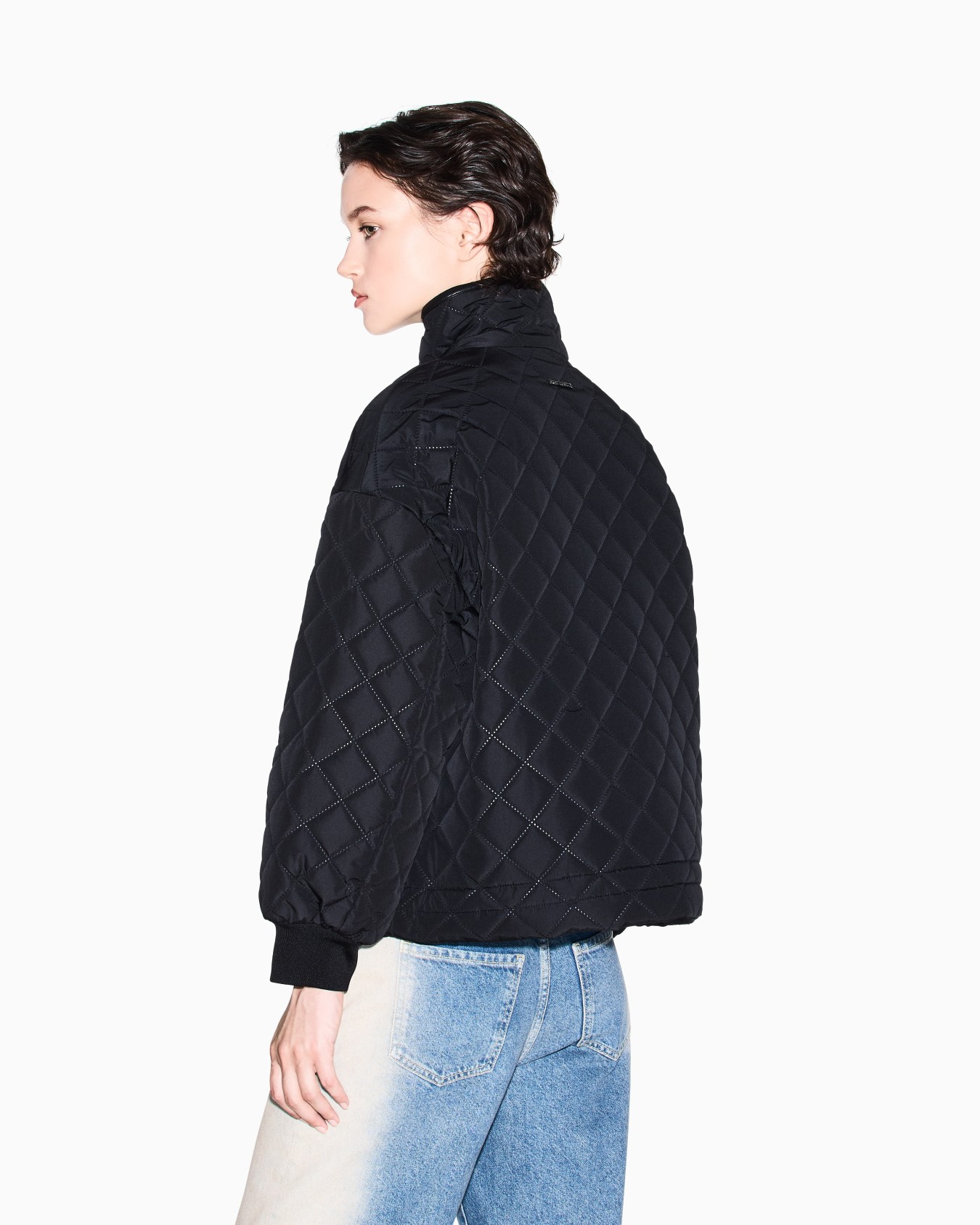 Diamond quilted jacket Slide 2