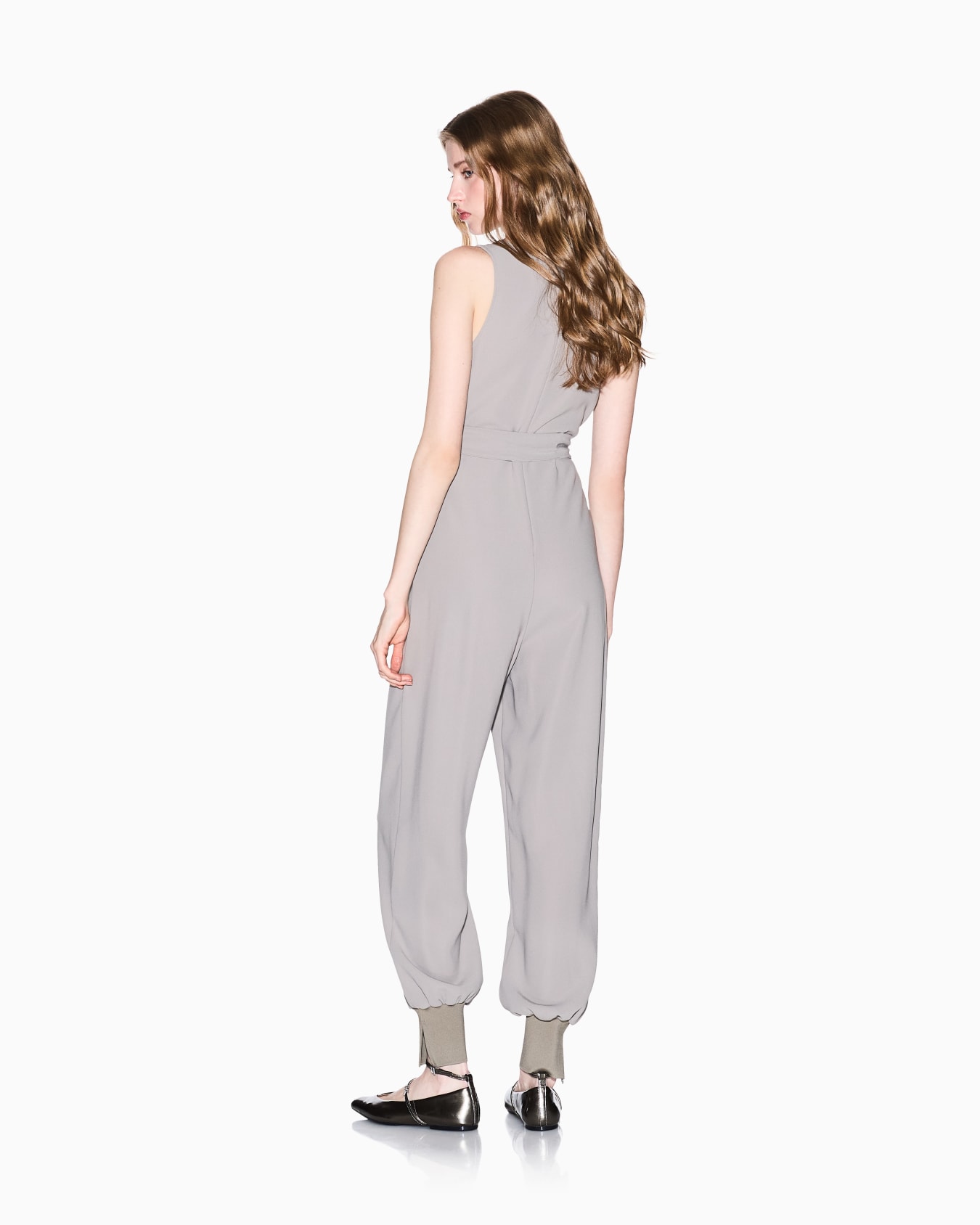 Jumpsuit with belt Slide 2