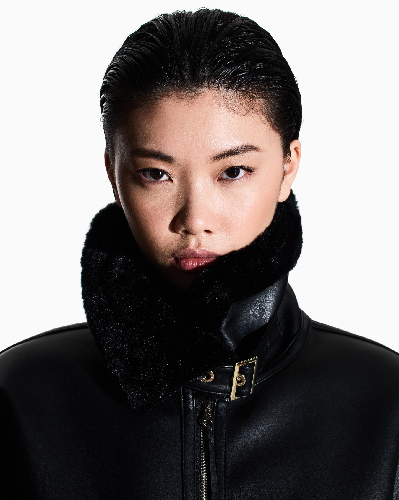Short Faux Shearling Jacket Slide 4